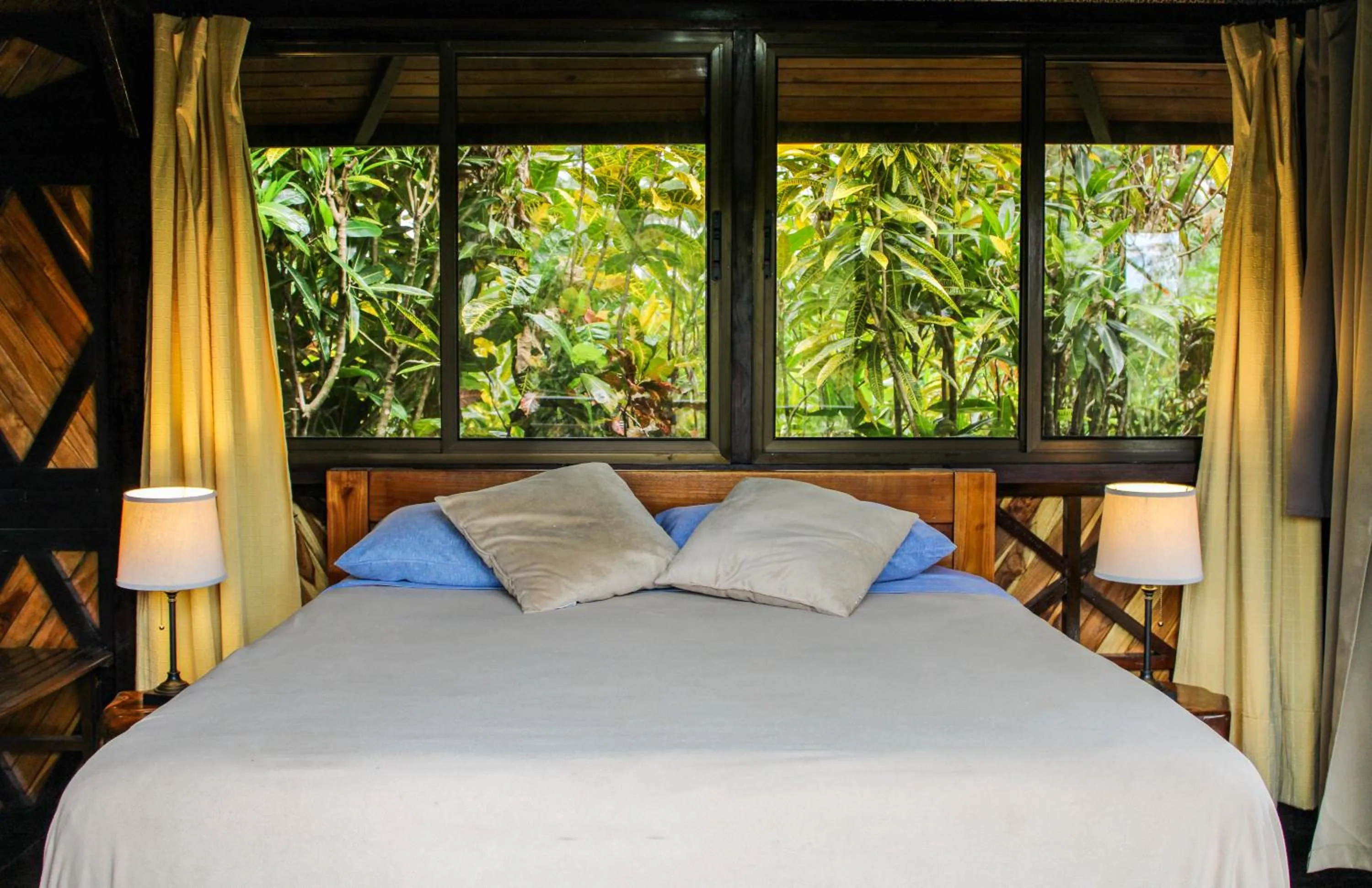 Bed in Lodge Margouillat