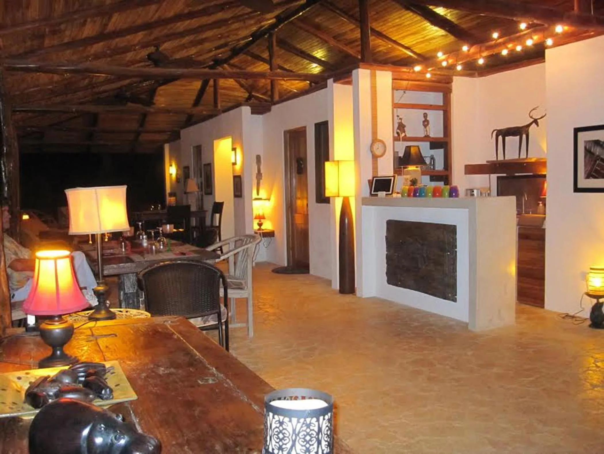 Restaurant/places to eat in Lodge Margouillat