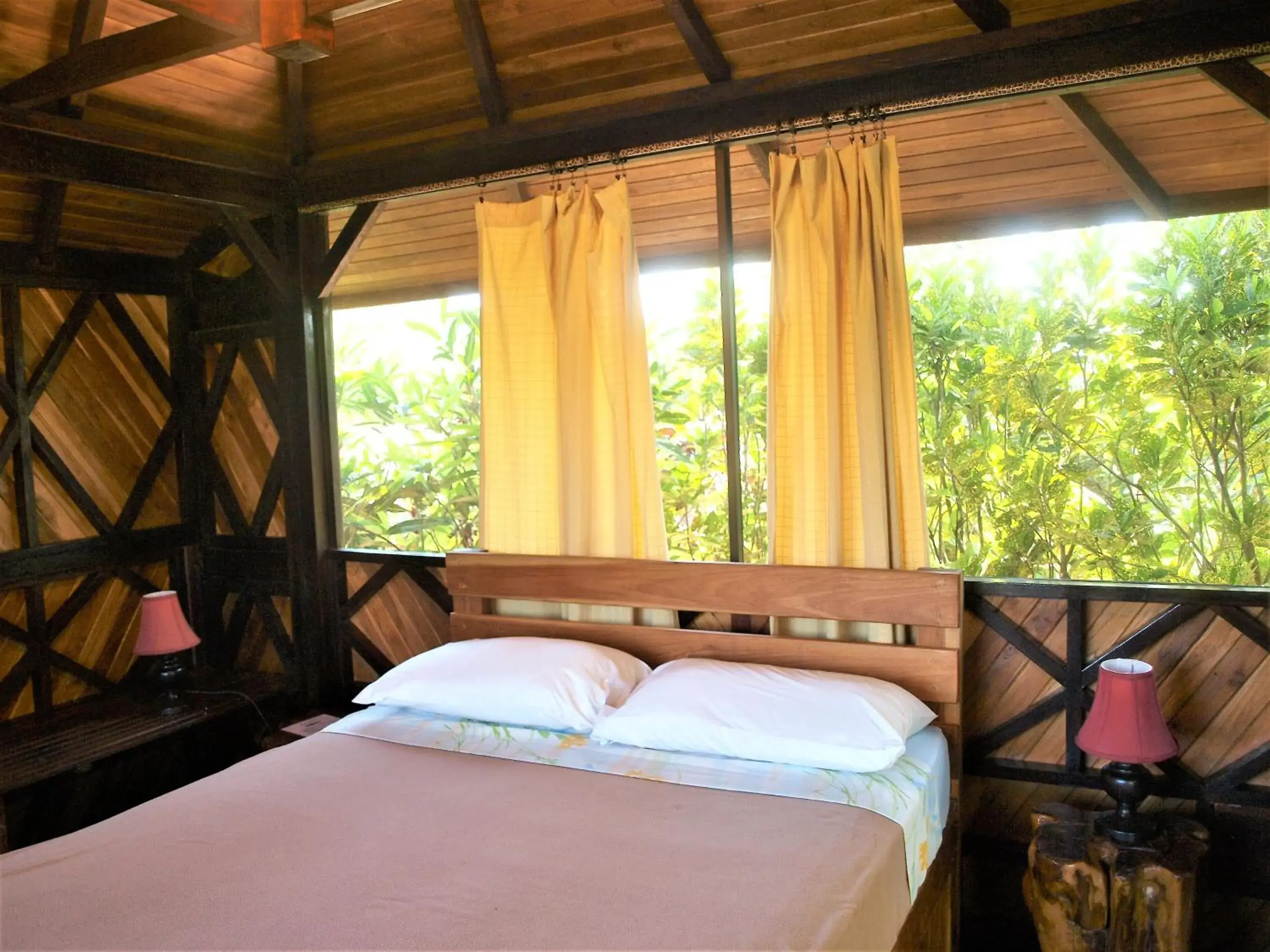 Balinese Gazebo in Lodge Margouillat Balinese Gazebo in Lodge Margouillat