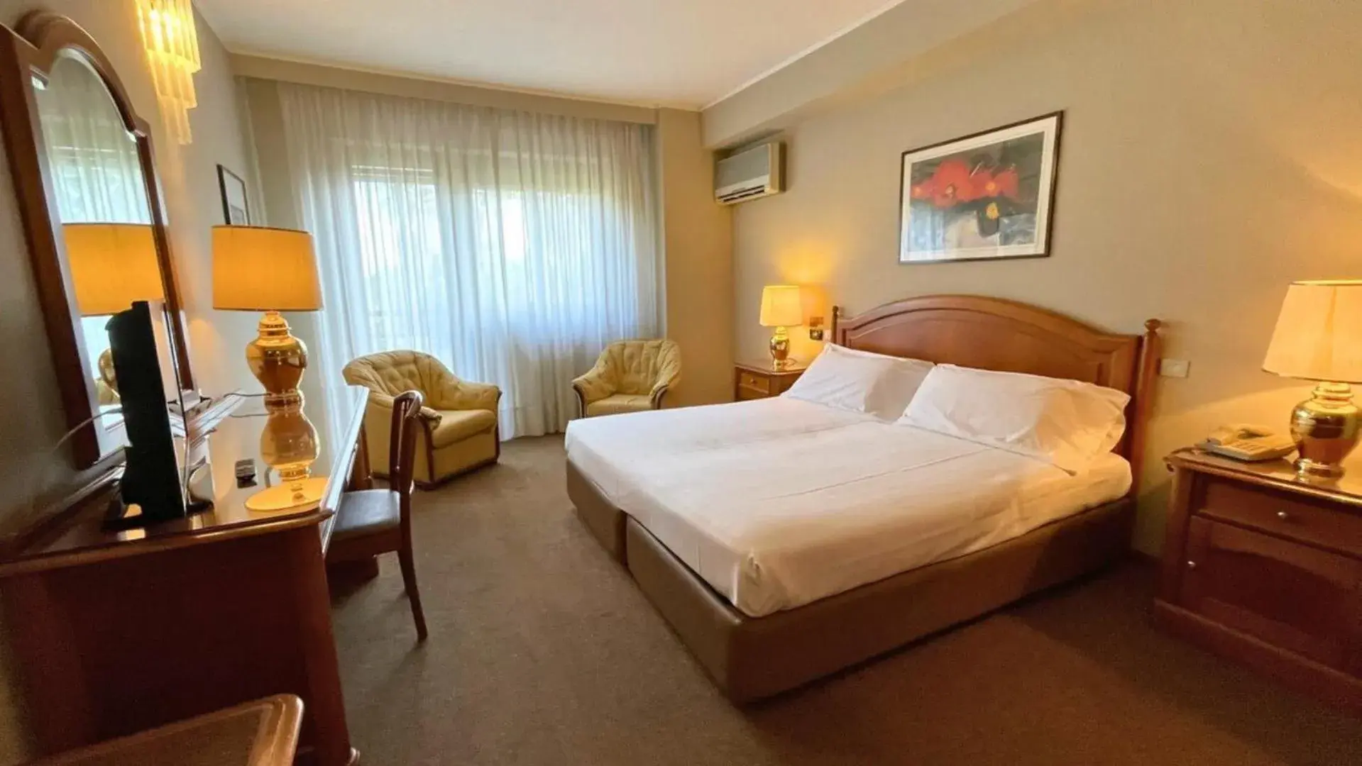 Triple Room with Balcony in Garden Hotel Catania Triple Room with Balcony in Garden Hotel Catania