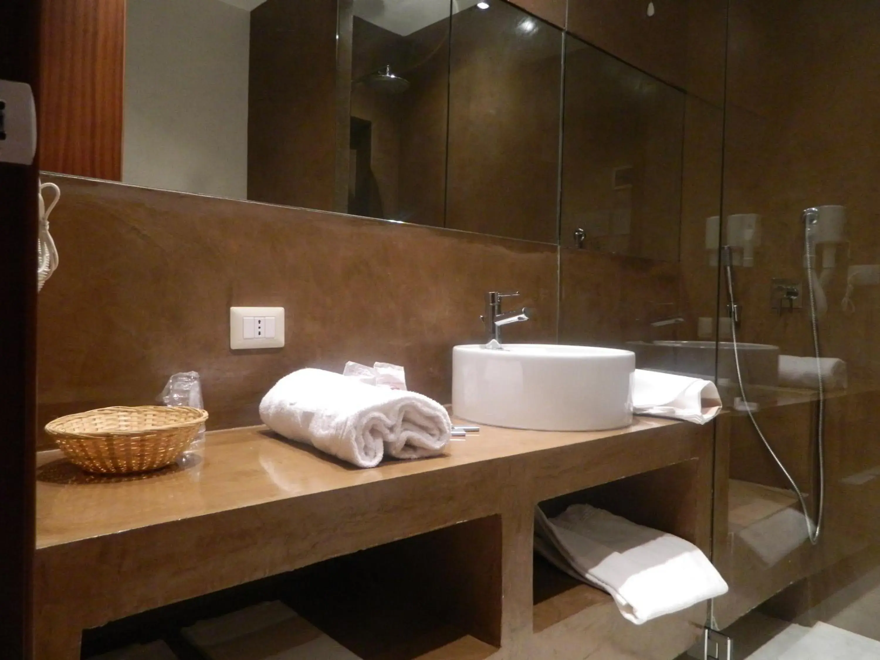 Superior Room with Balcony and Sea View in Garden Hotel Catania Superior Room with Balcony and Sea View in Garden Hotel Catania