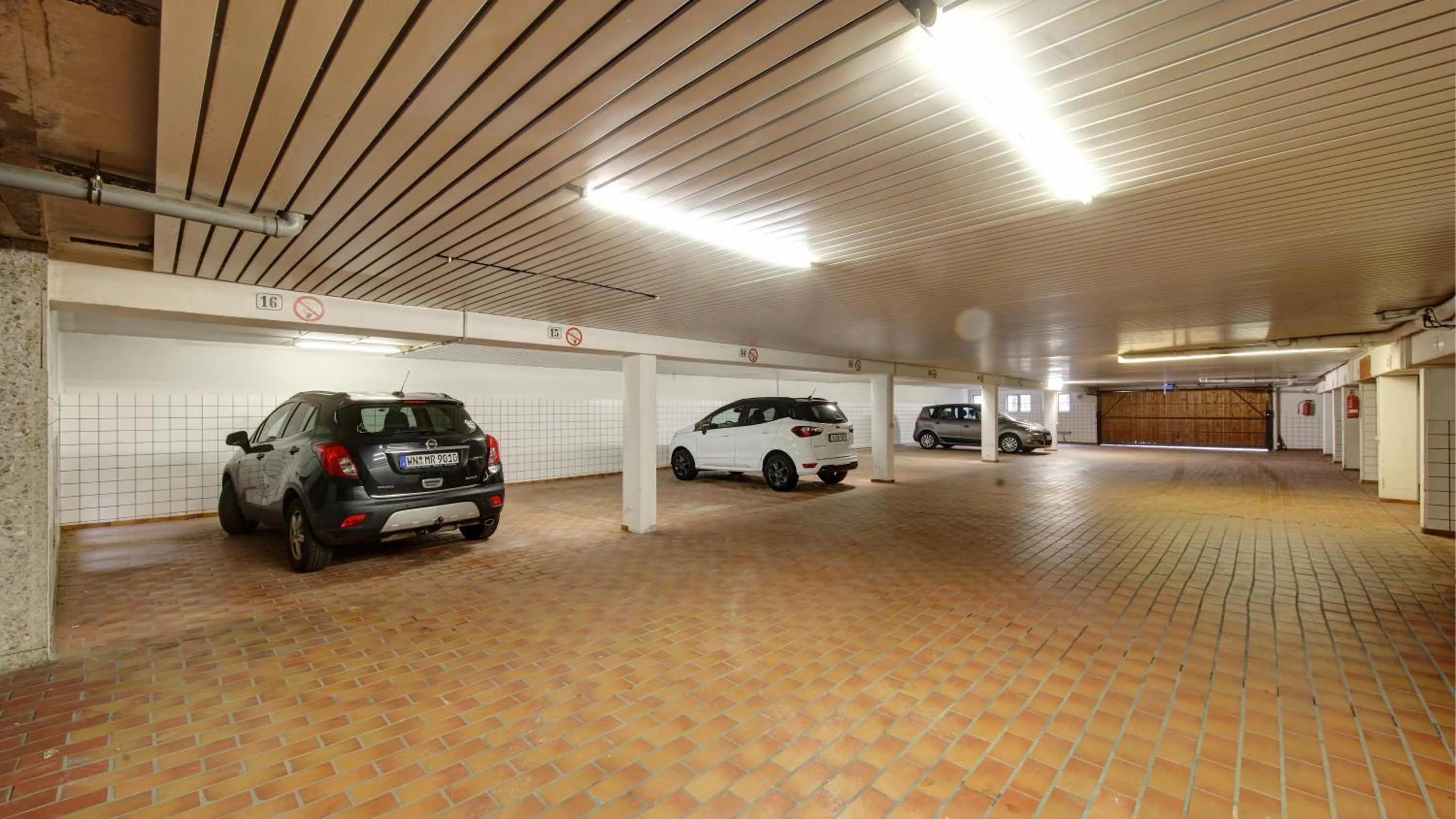 Parking in Hotel Spahr