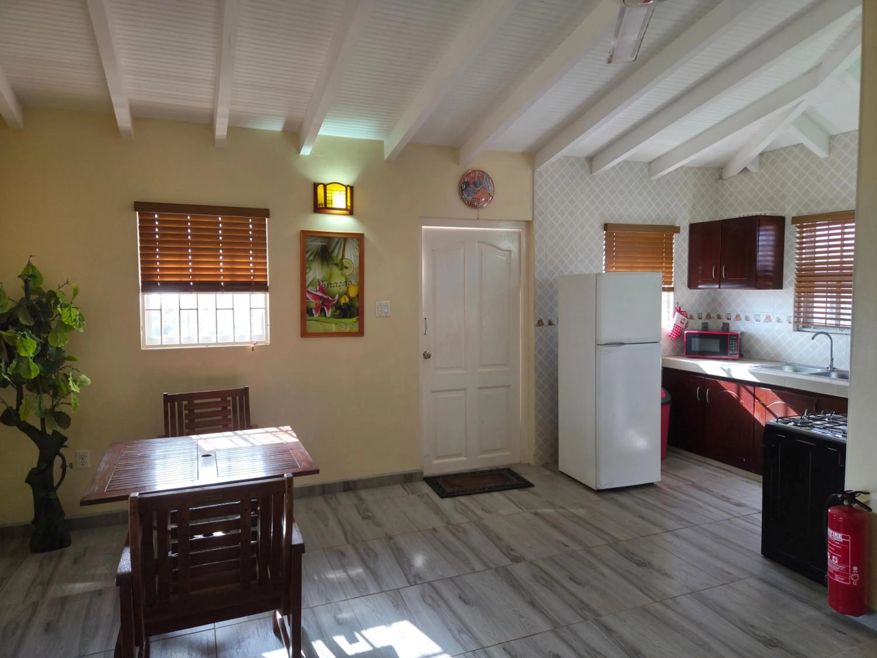 Kitchen or kitchenette in Nos Krusero Apartments