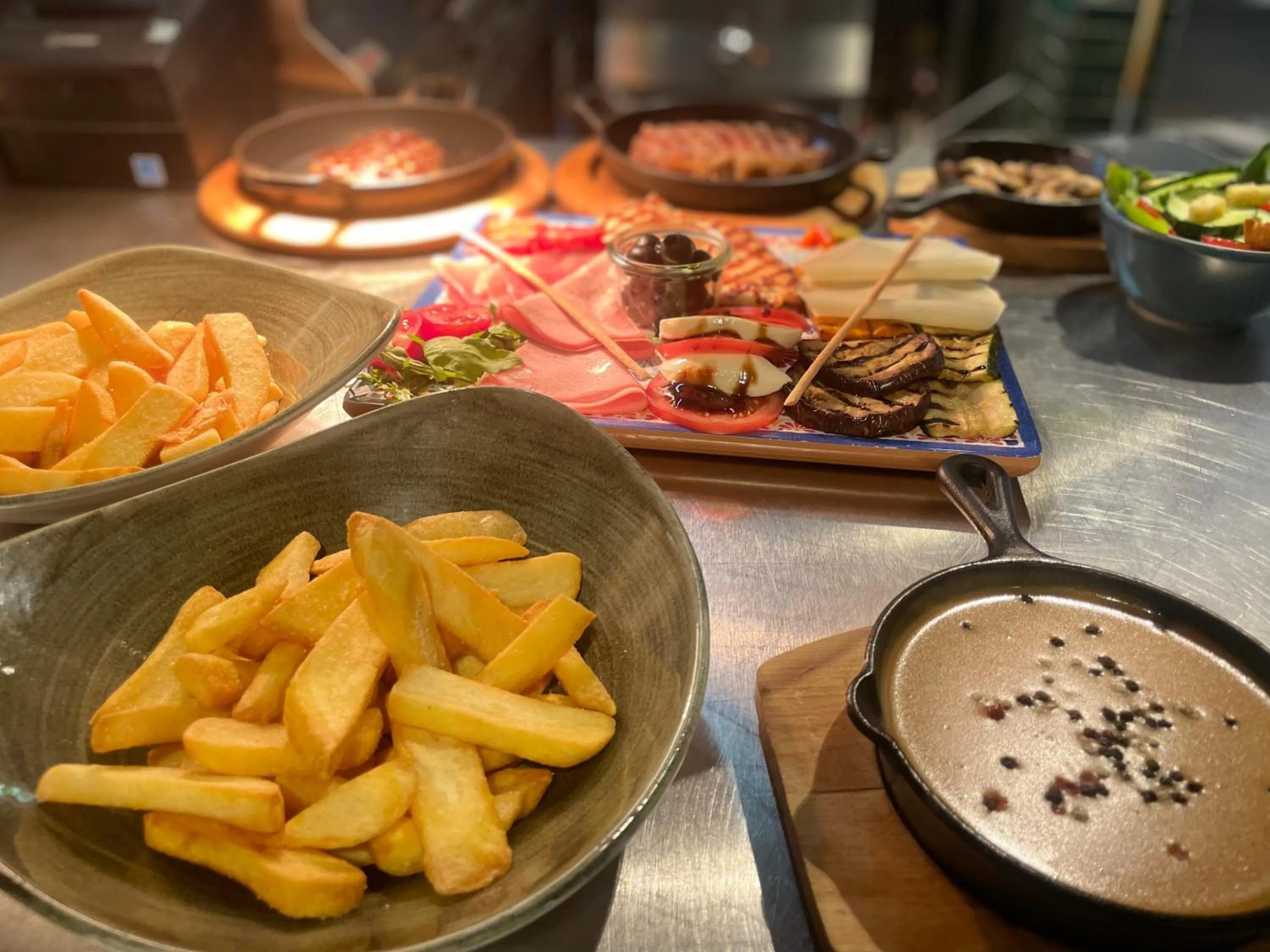 Restaurant/places to eat in Hotel am Stadion VANINO cucina ITALIAN