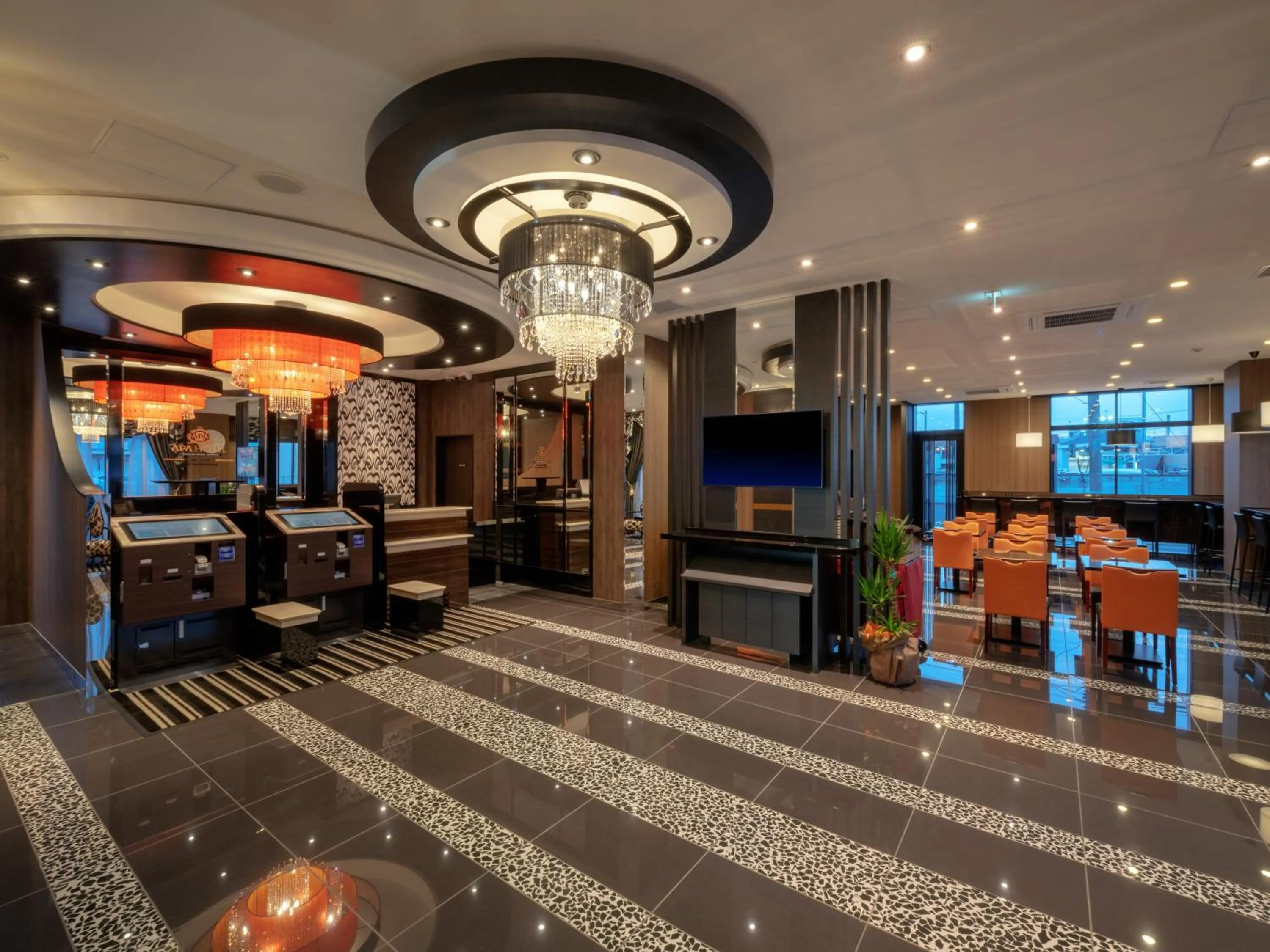 Lobby or reception in APA Hotel Ibaraki Koga Ekimae