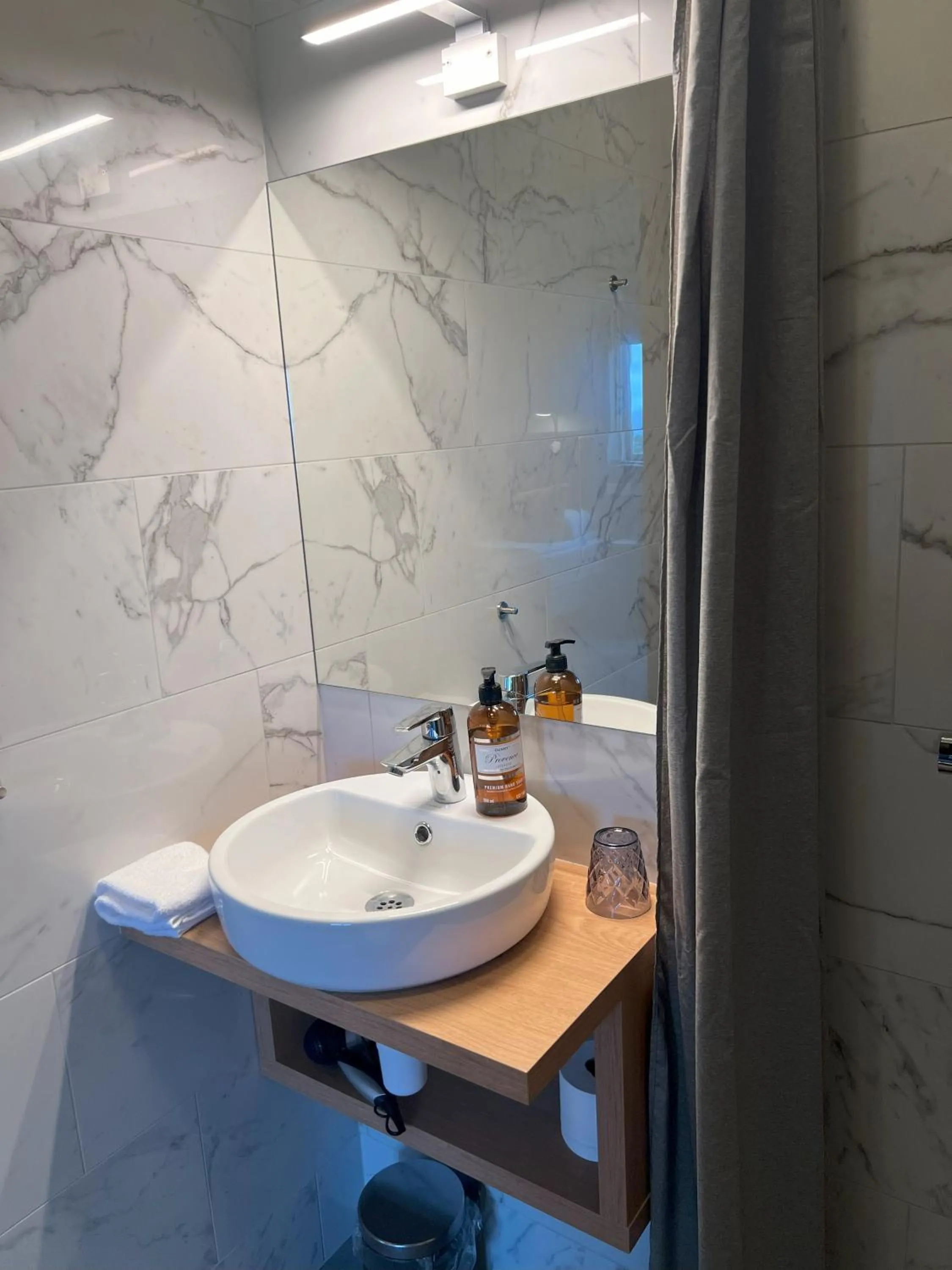 Bathroom in Hotel Natur Akureyri