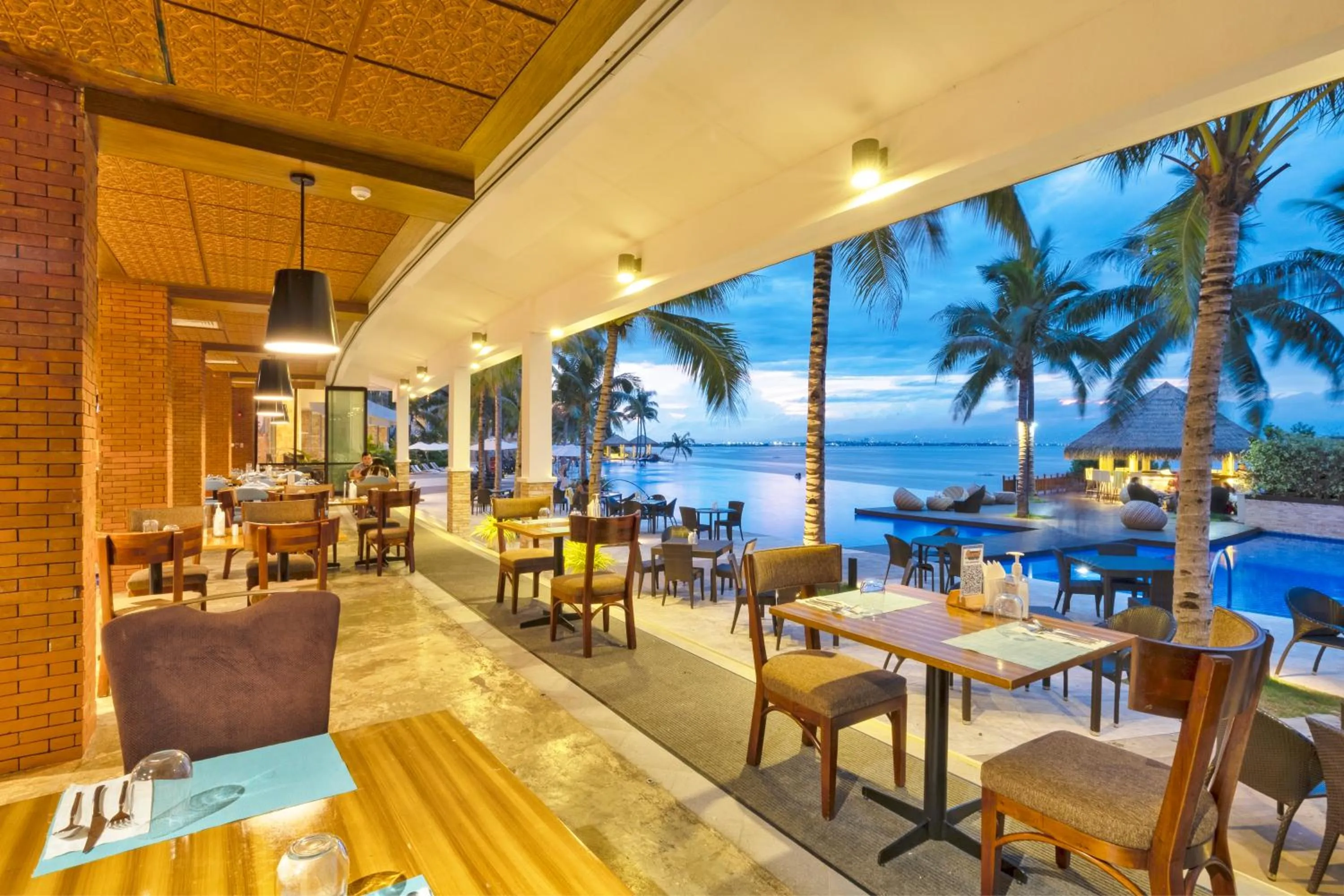 Restaurant/places to eat in Dusit Thani Mactan Cebu Resort