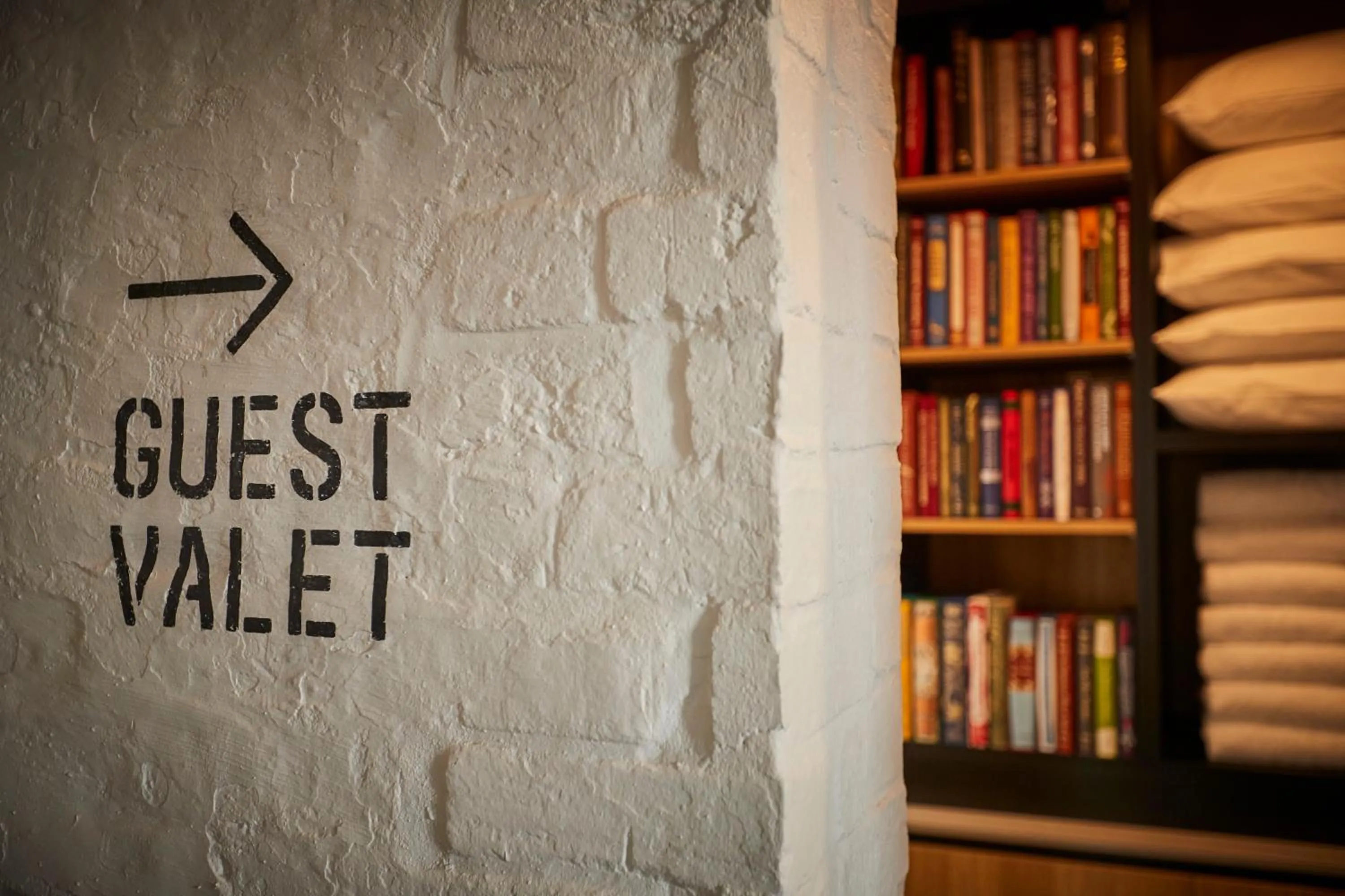 Library in The Premier Mill Hotel