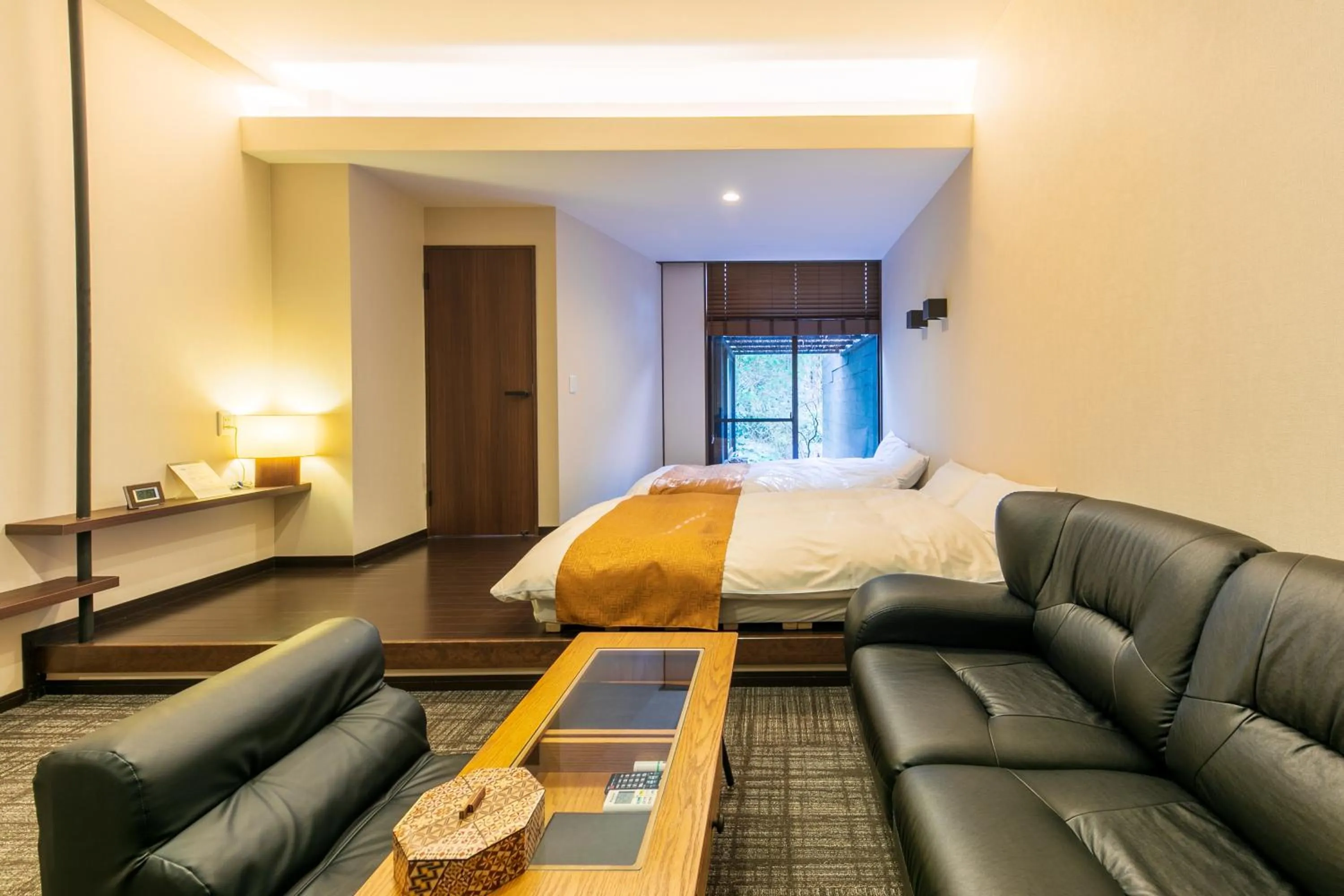 Bedroom, Bed in Sengokuhara Hisanoha