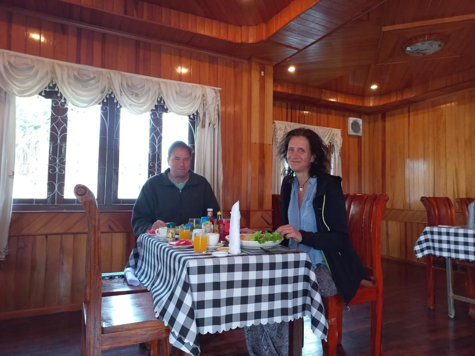 Restaurant/places to eat in Sipanya Guesthouse