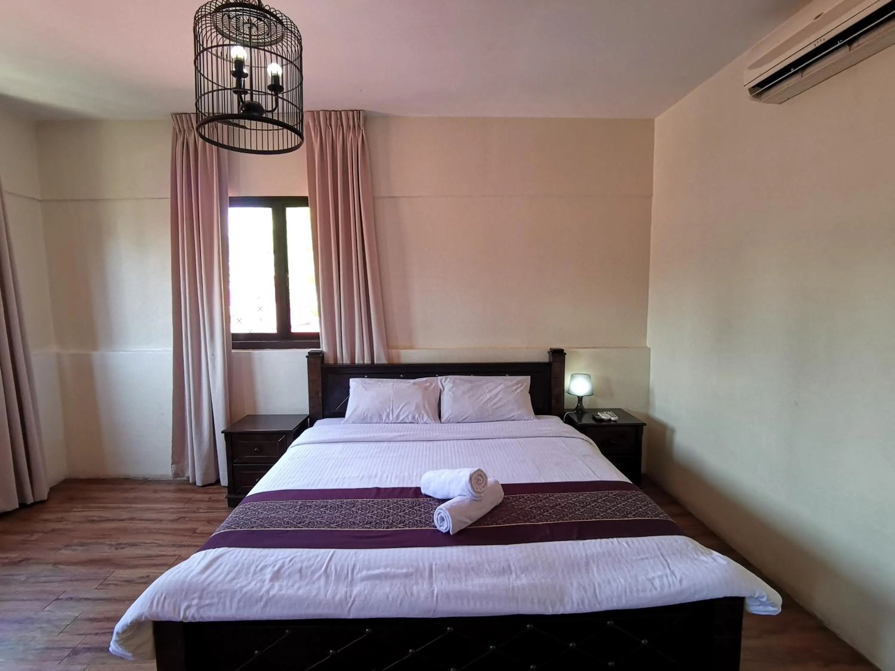 Bedroom, Bed in 8 Boutique By The Sea