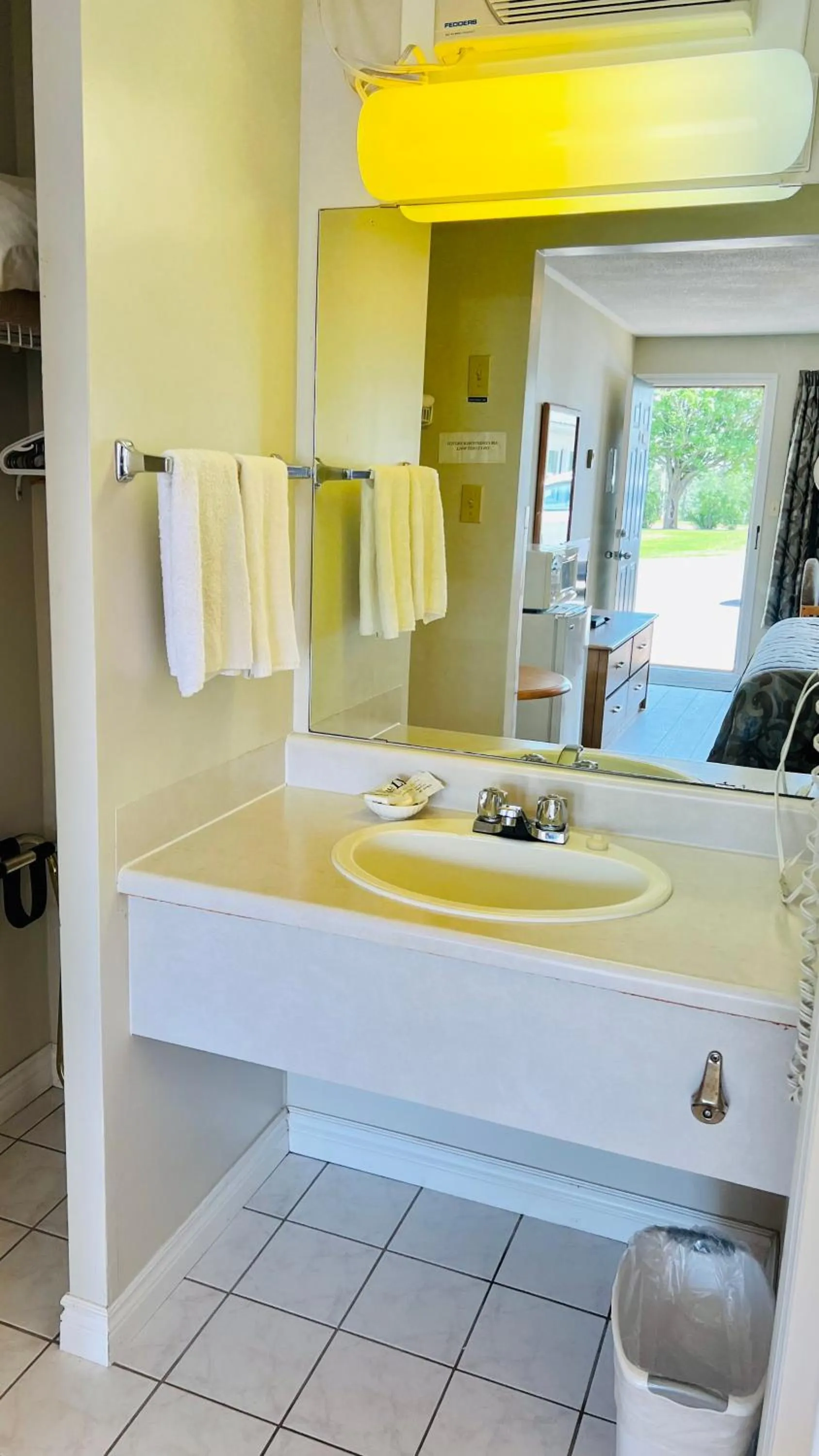 Anne Shirley Motel & Cottages