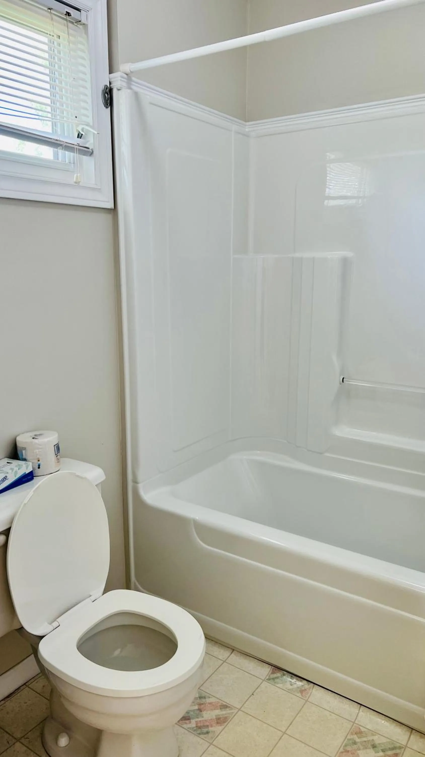 Anne Shirley Motel & Cottages