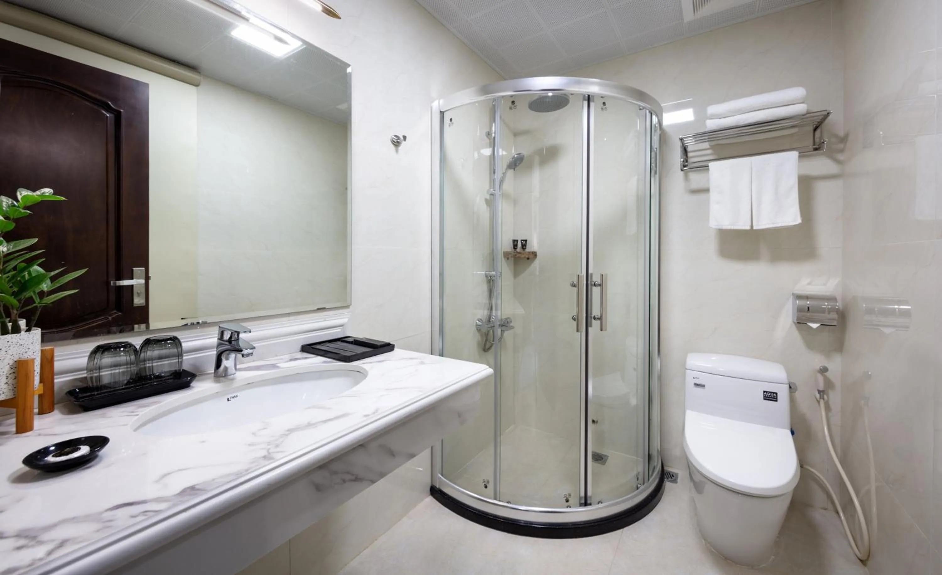 Bathroom in Halong Boutique Hotel