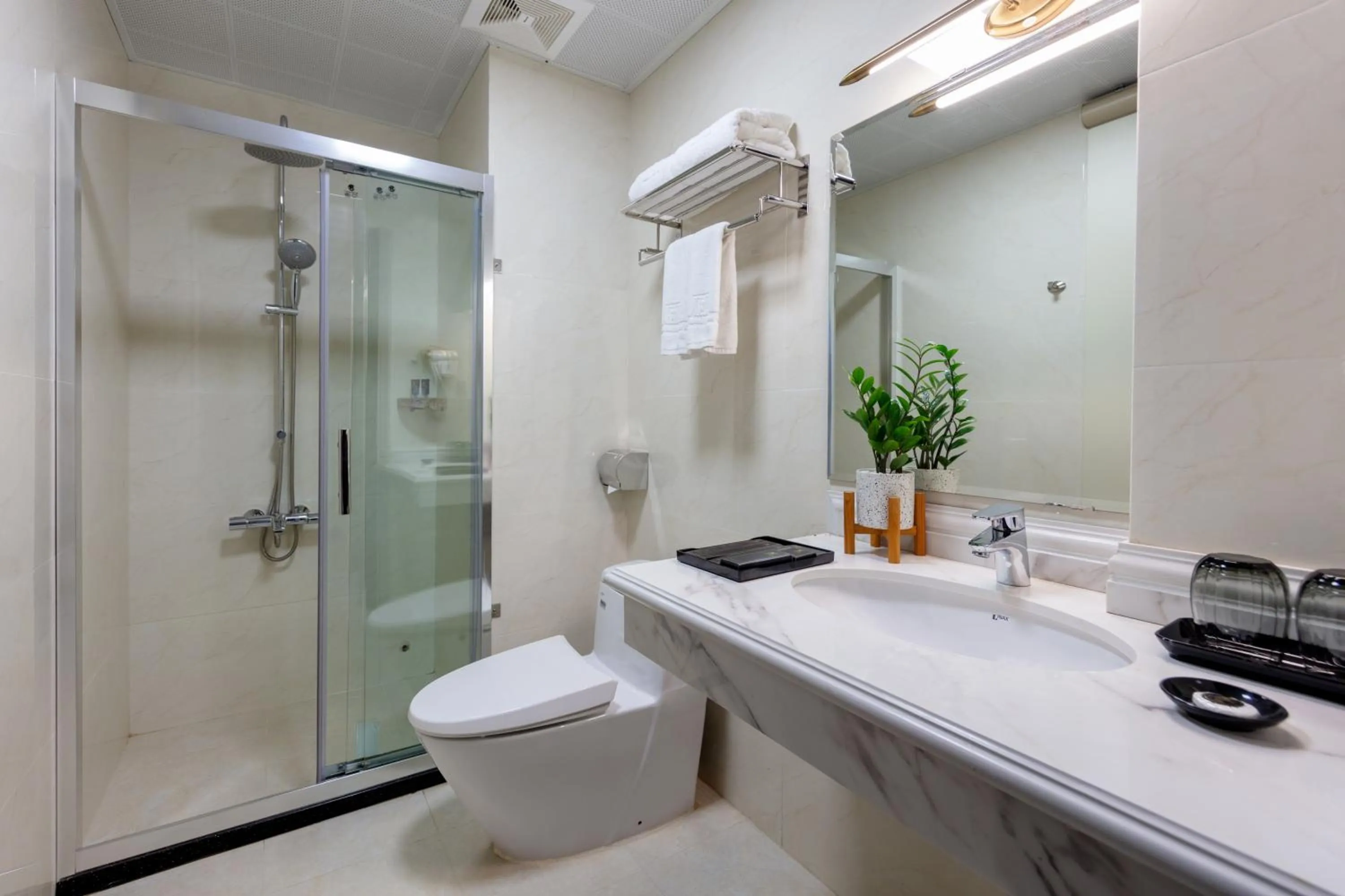 Bathroom in Halong Boutique Hotel