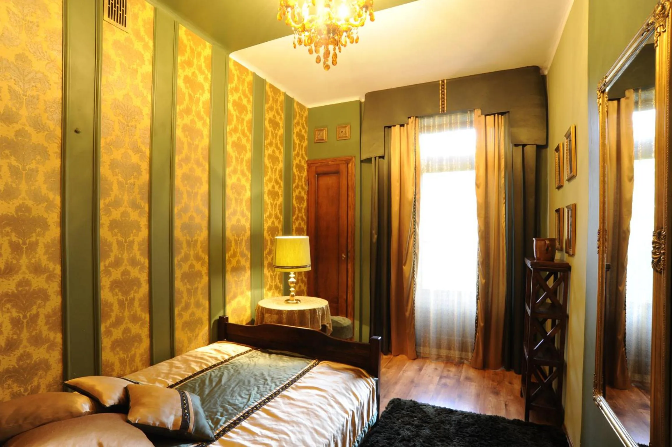 Photo of the whole room, Bed in Hostel Deco