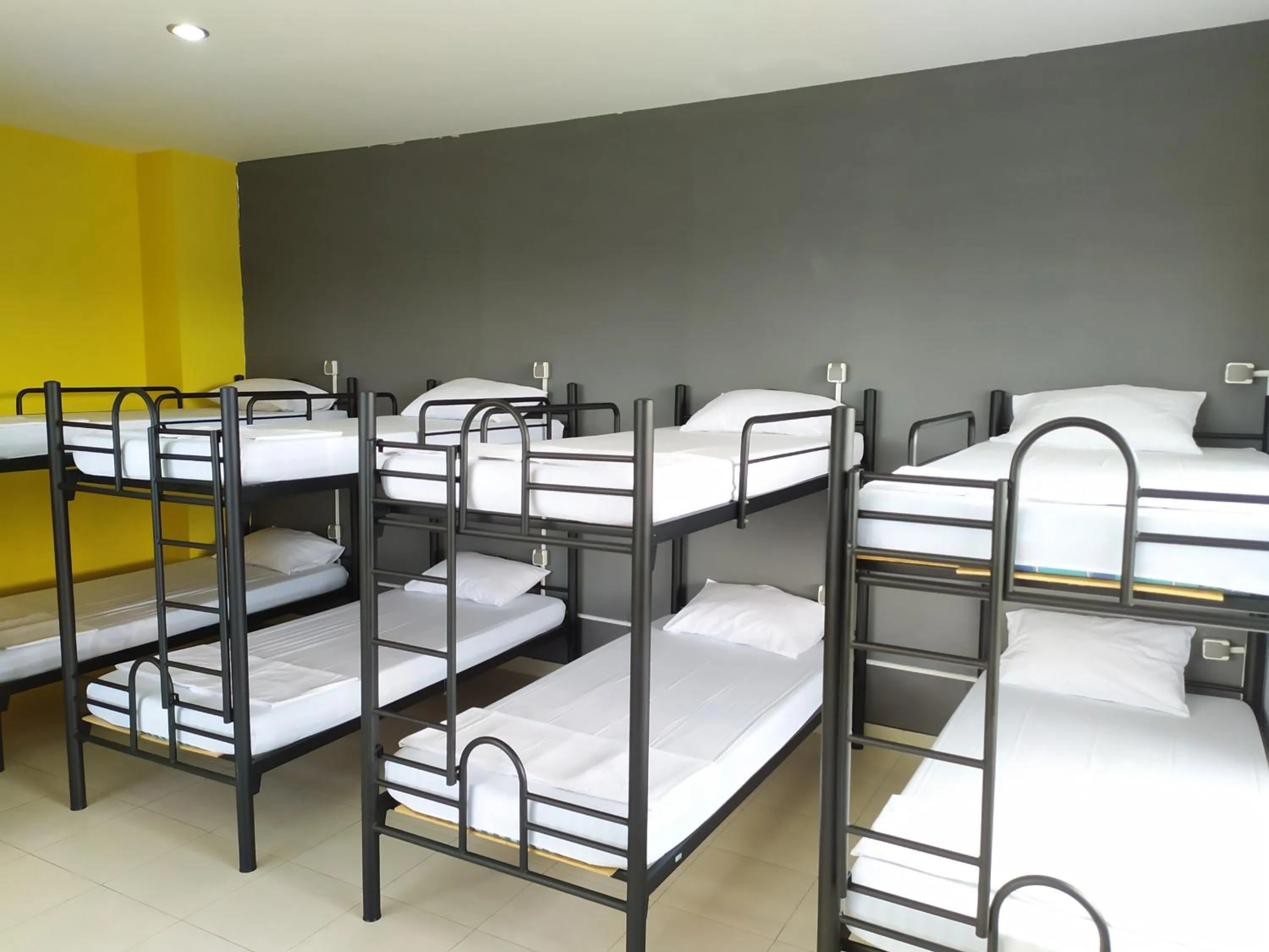 Bedroom, Bed in Footprints Xperience