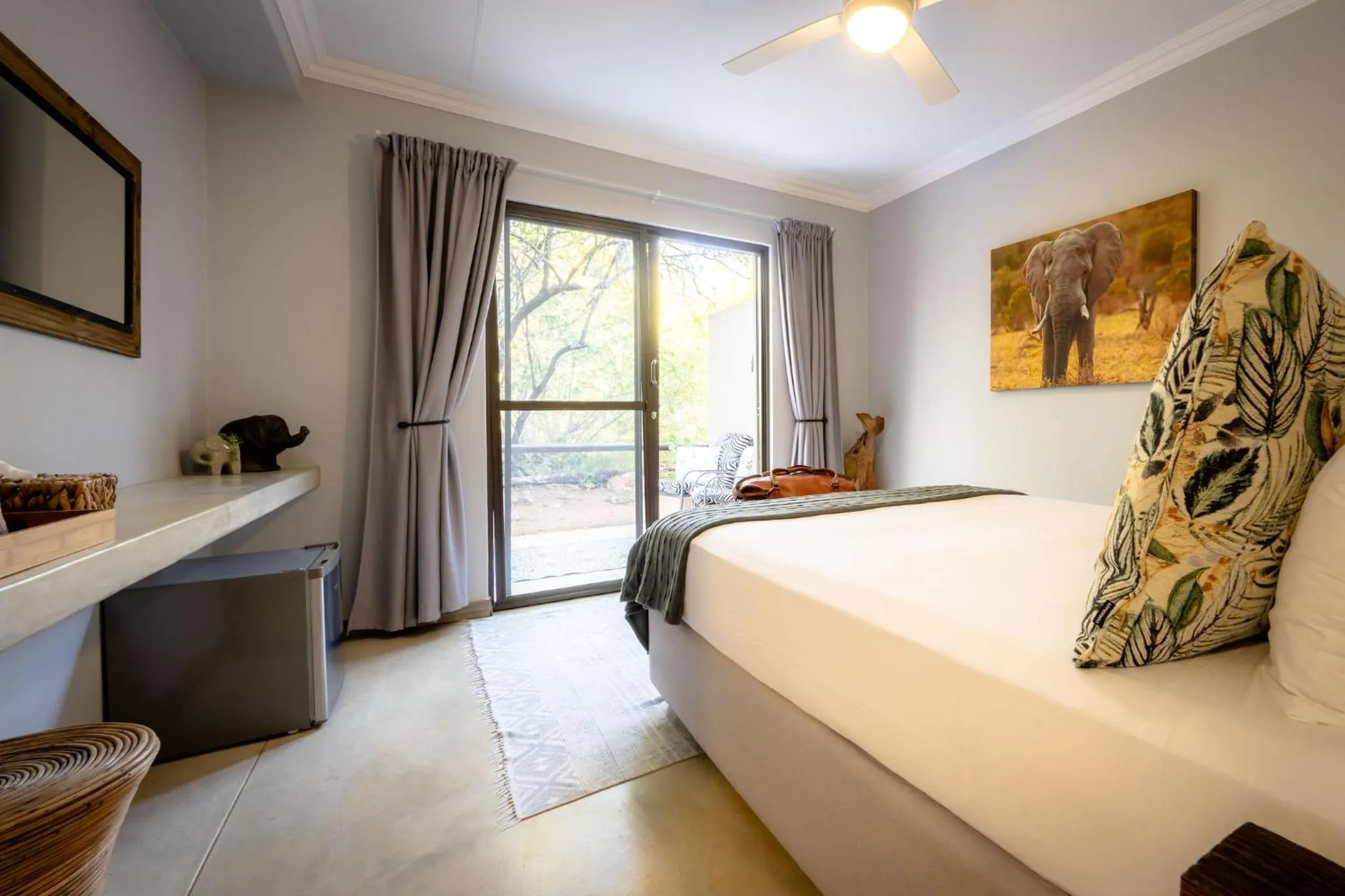 Photo of the whole room, Bed in Rafiki Bush Lodge