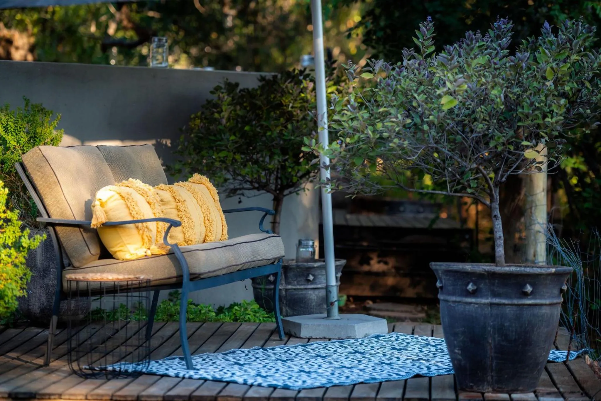 Seating area in Rafiki Bush Lodge