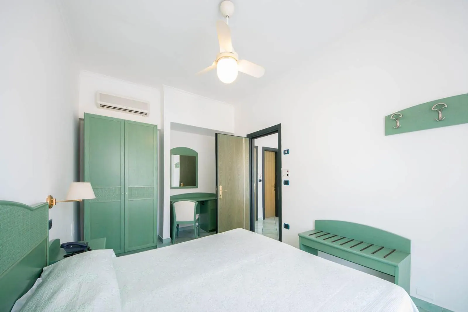 Bed in La Residenza Aparthotel