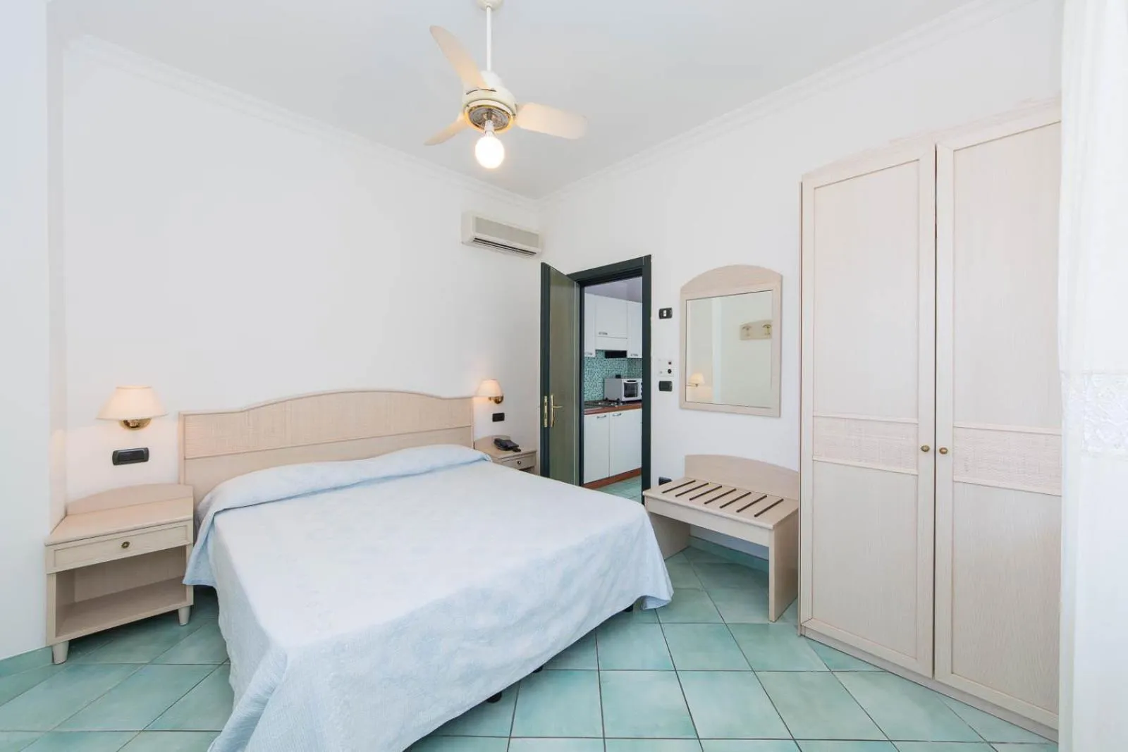 Bed in La Residenza Aparthotel