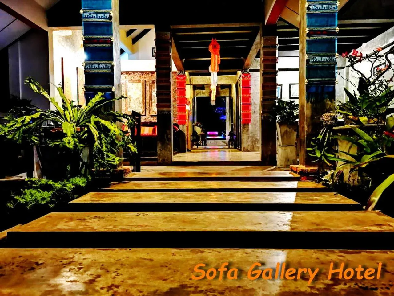 Facade/entrance in Sofa Gallery Hotel