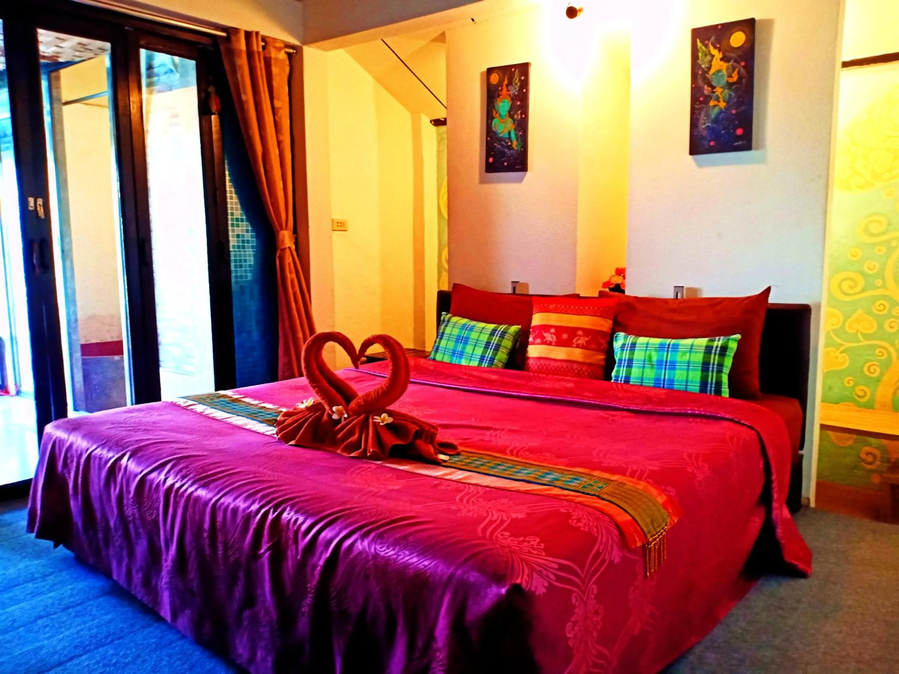 Bedroom, Bed in Sofa Gallery Hotel