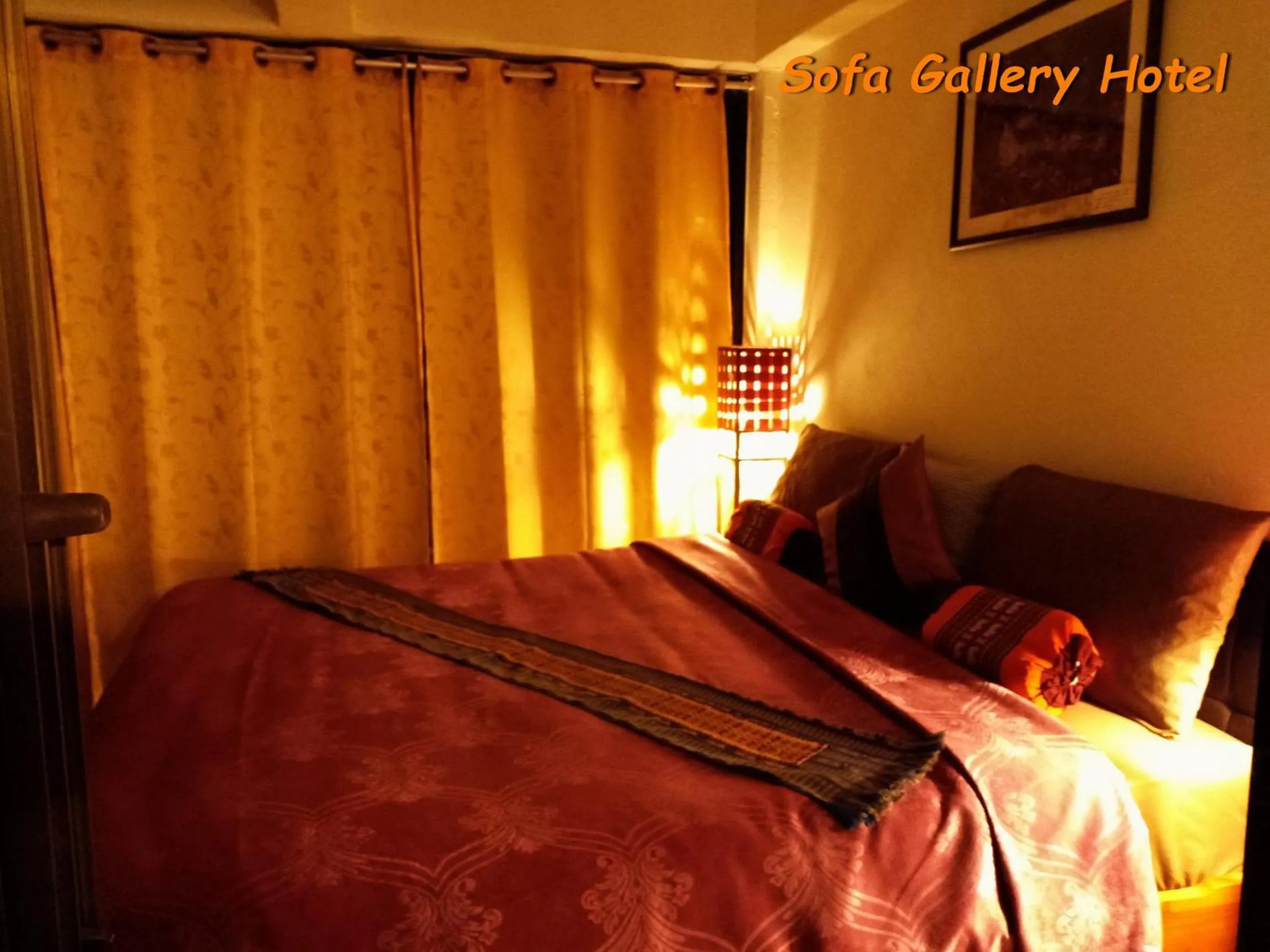 Photo of the whole room, Bed in Sofa Gallery Hotel