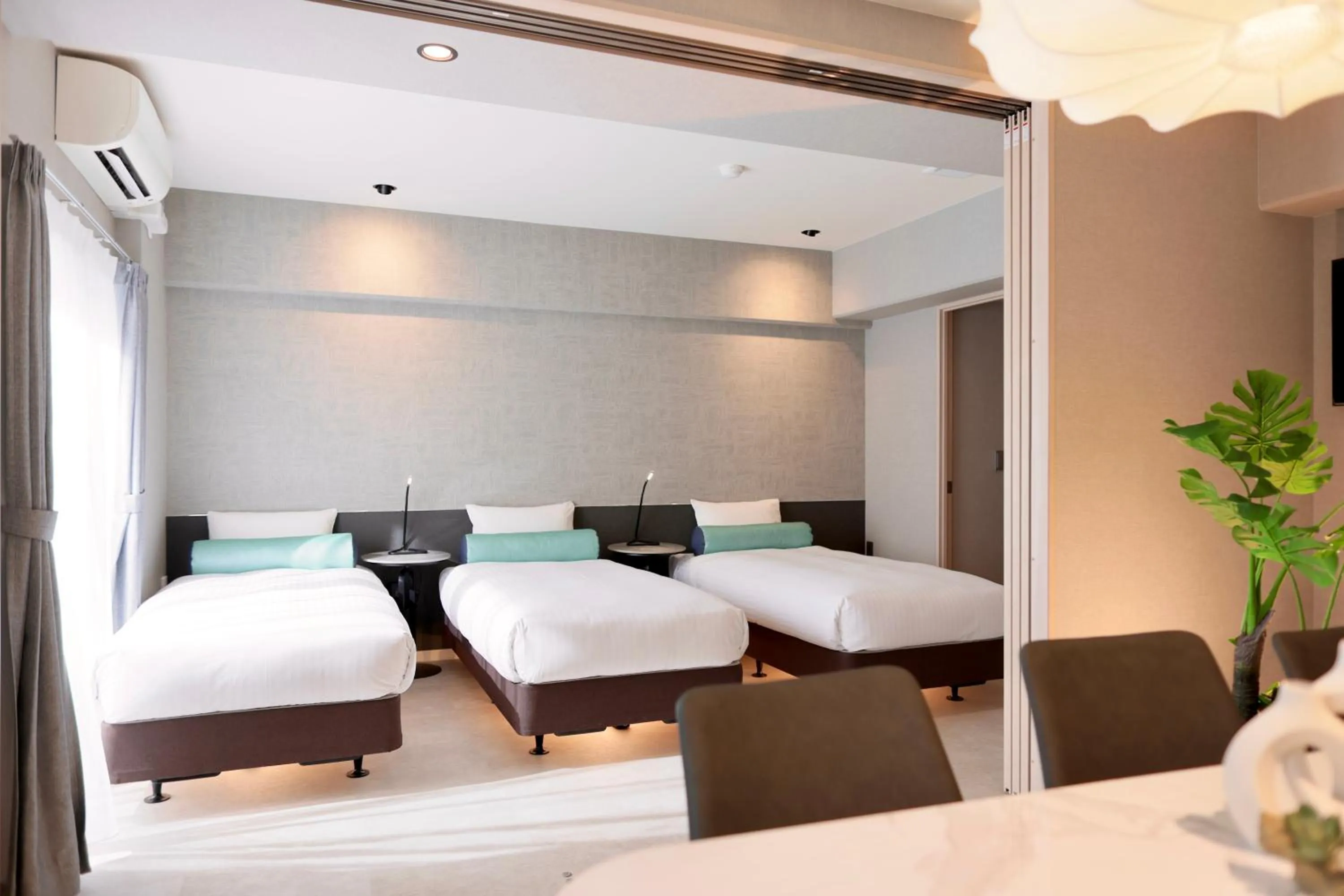 Bed in Dotombori Crystal Hotel 3