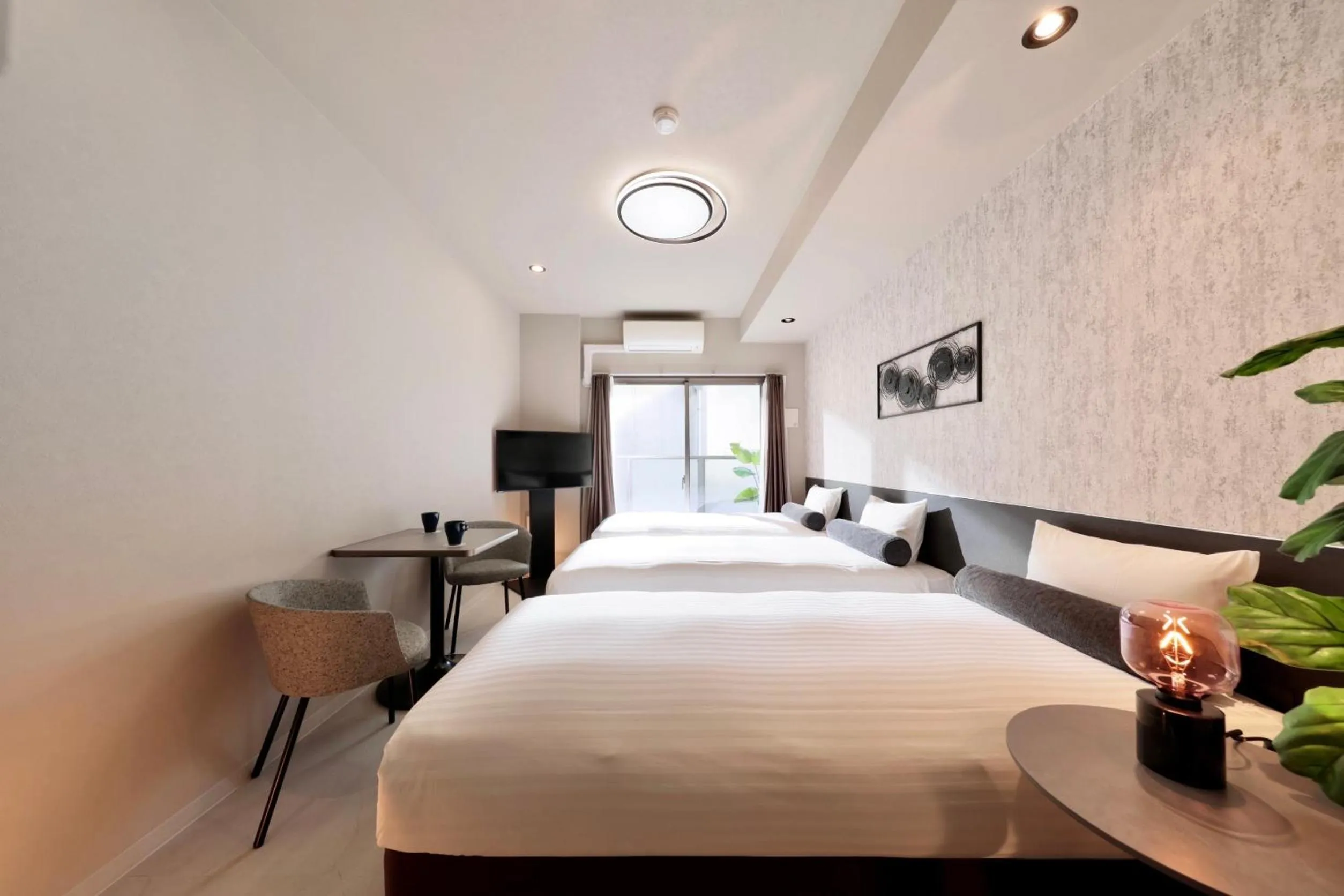 Bedroom, Bed in Dotombori Crystal Hotel 3