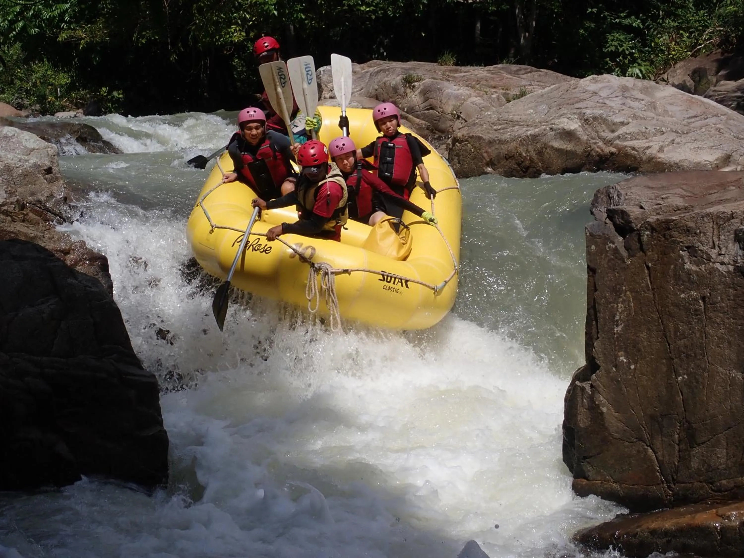 Sports in Sarang by the brook