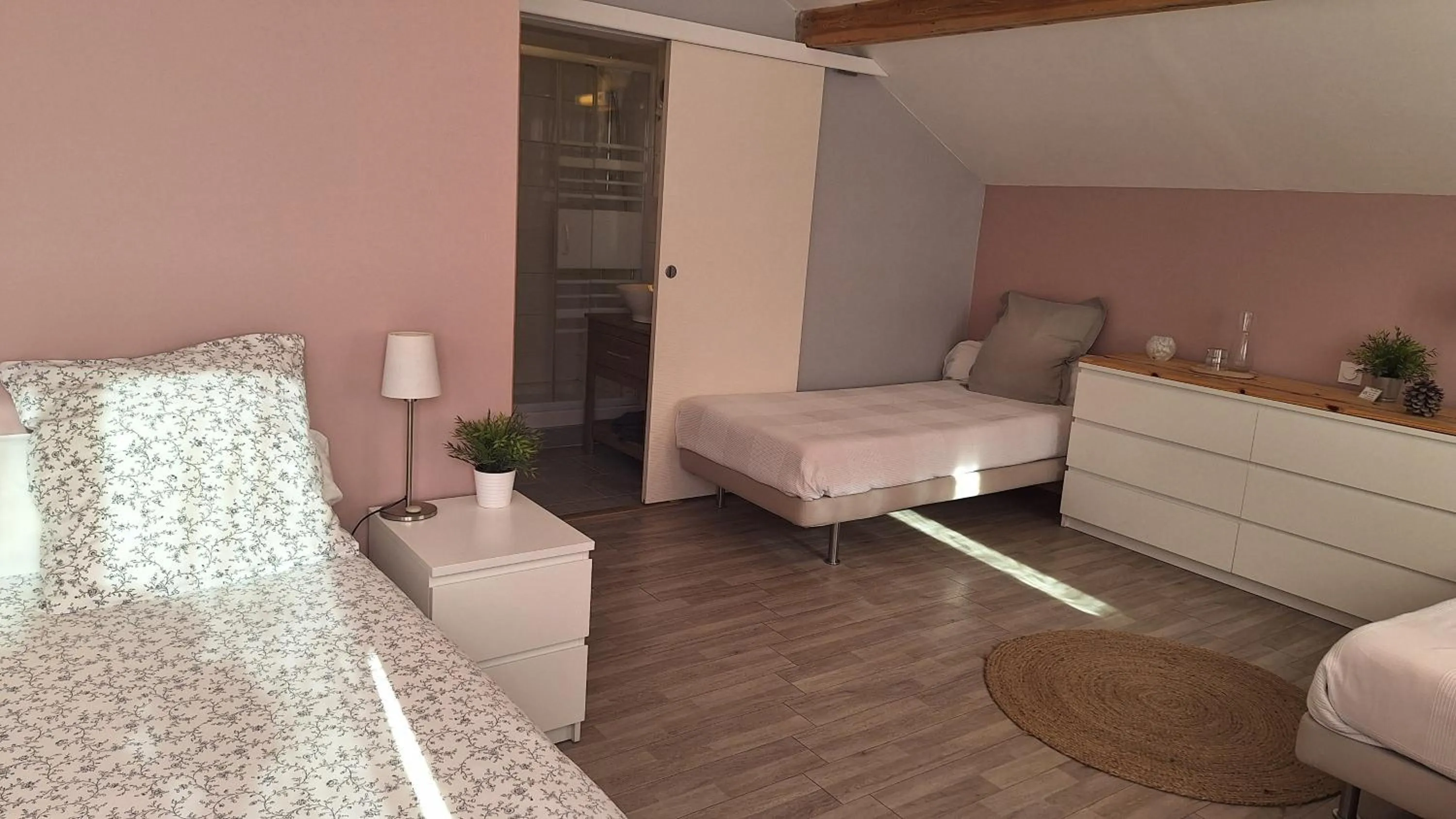 Bedroom, Bed in B&B l'Edelweiss