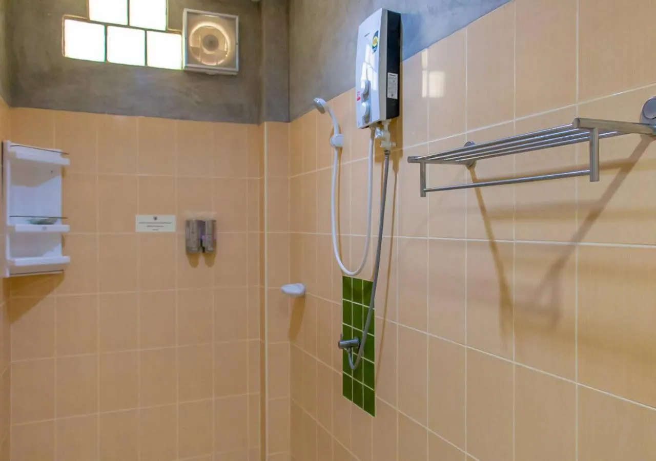 Bathroom in Suwanna Riverside