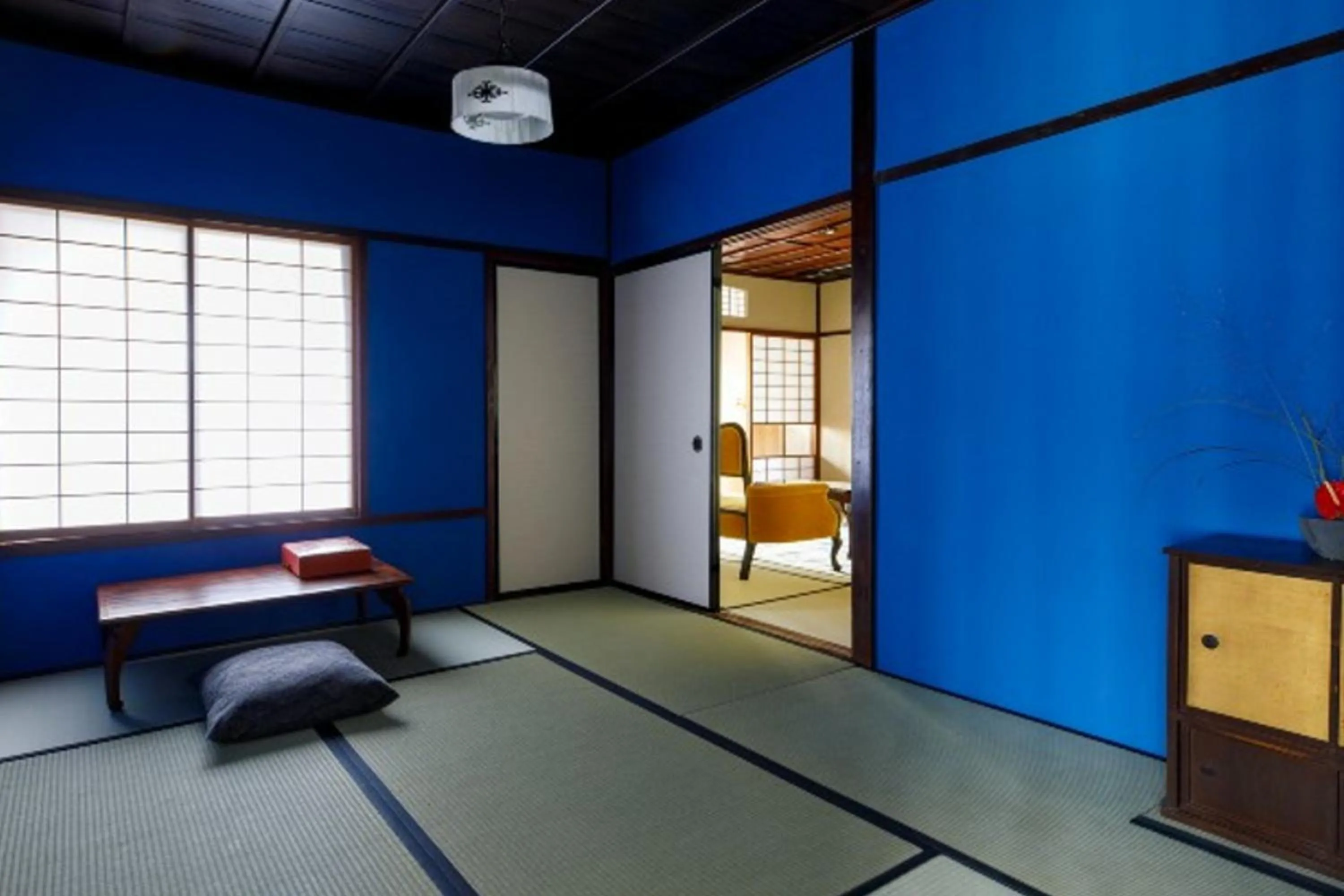 Photo of the whole room, Bed in Machi no Odoriba