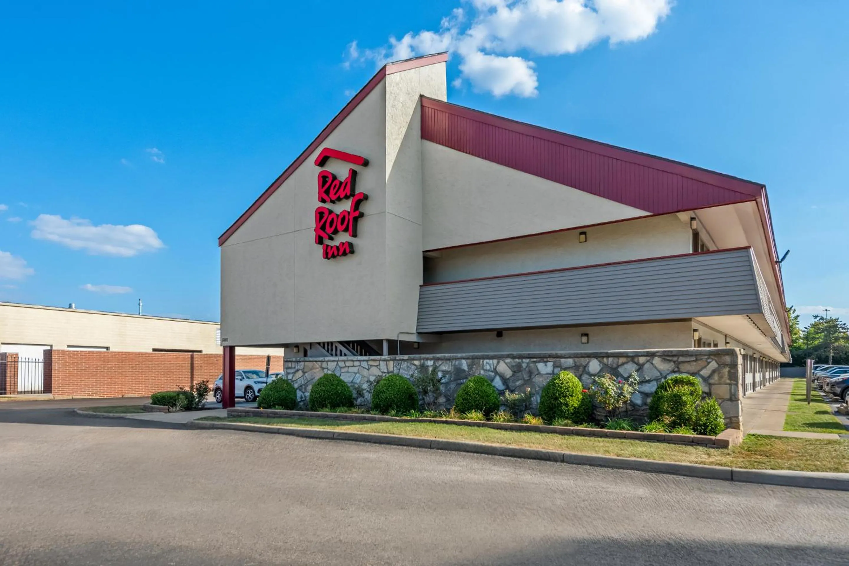 Property building in Red Roof Inn Columbus West - Hilliard