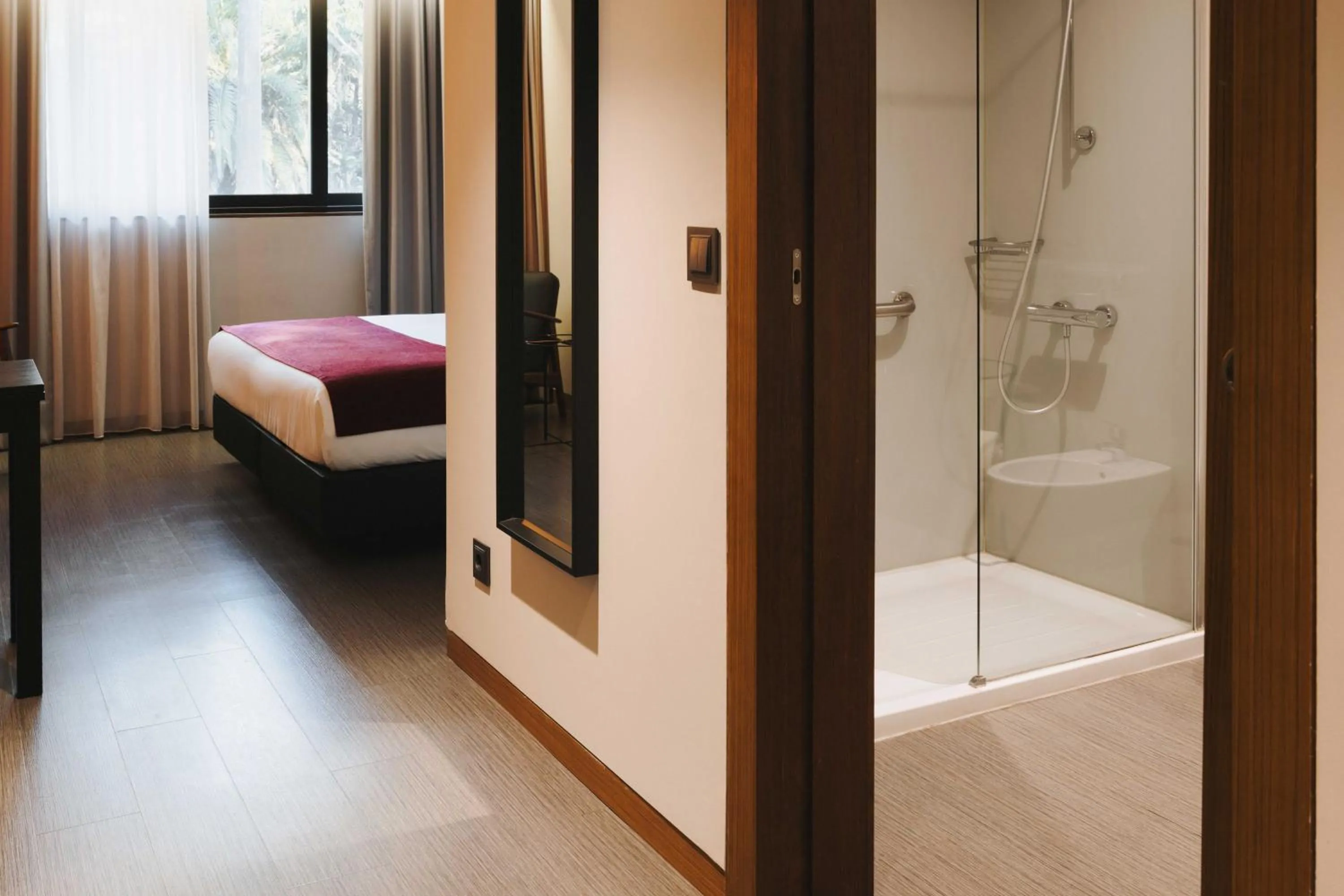 Shower, Bed in Timbre Boavista