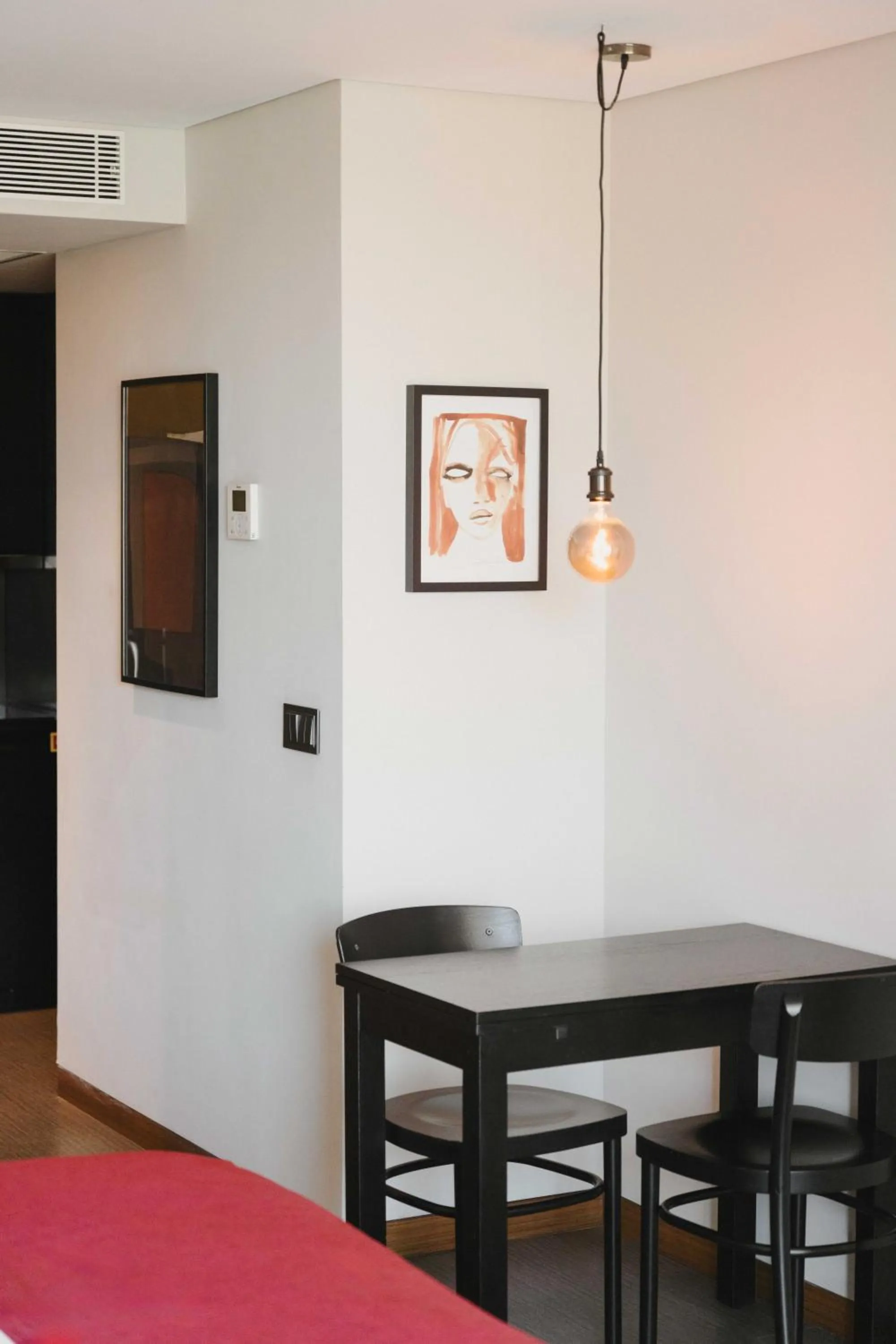 Dining area in Porto City House