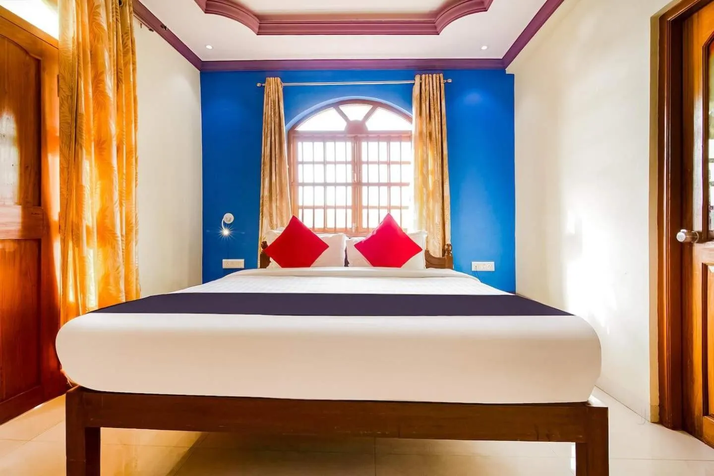 Bedroom in Larios Beach Holidays