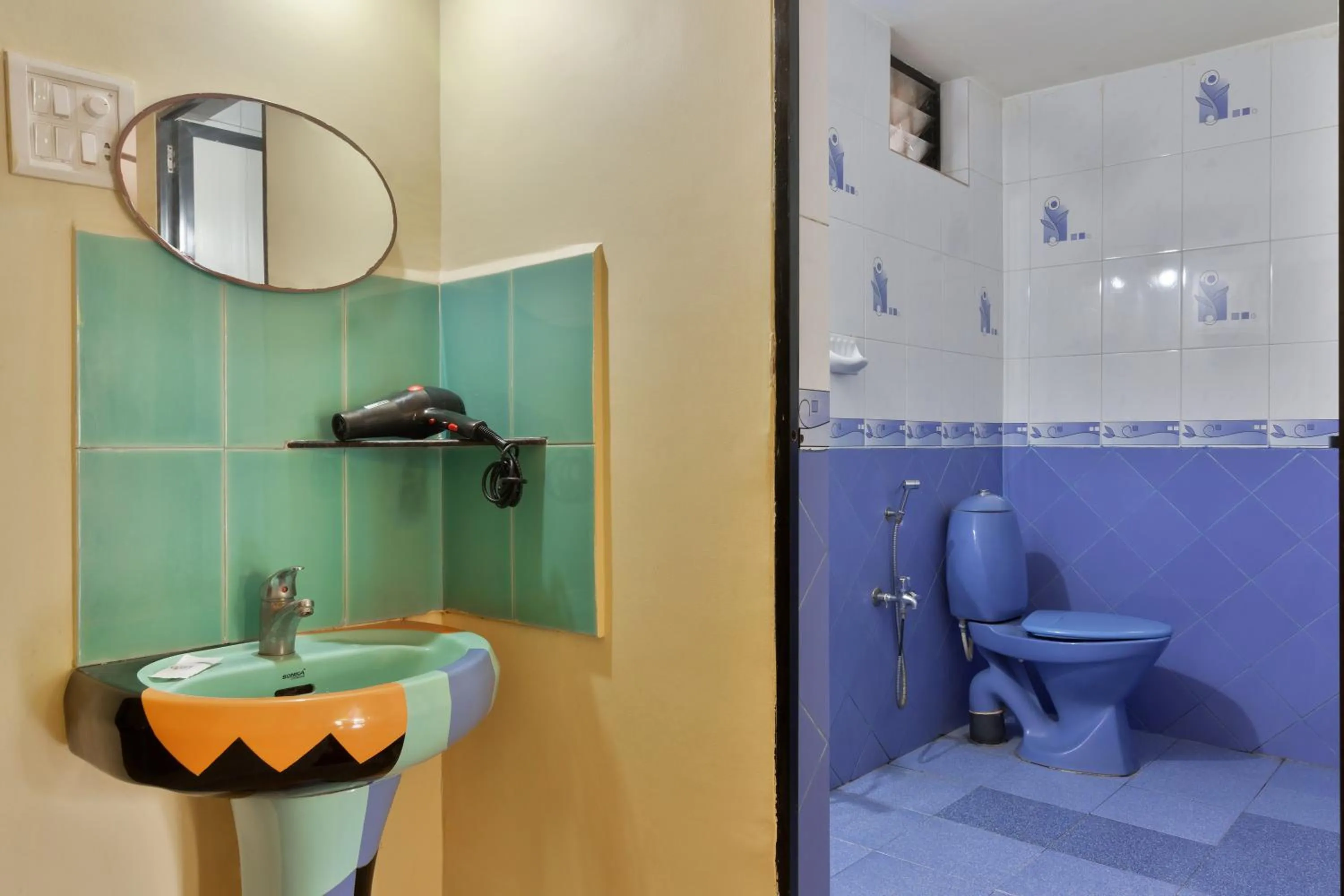 Toilet in Larios Beach Holidays