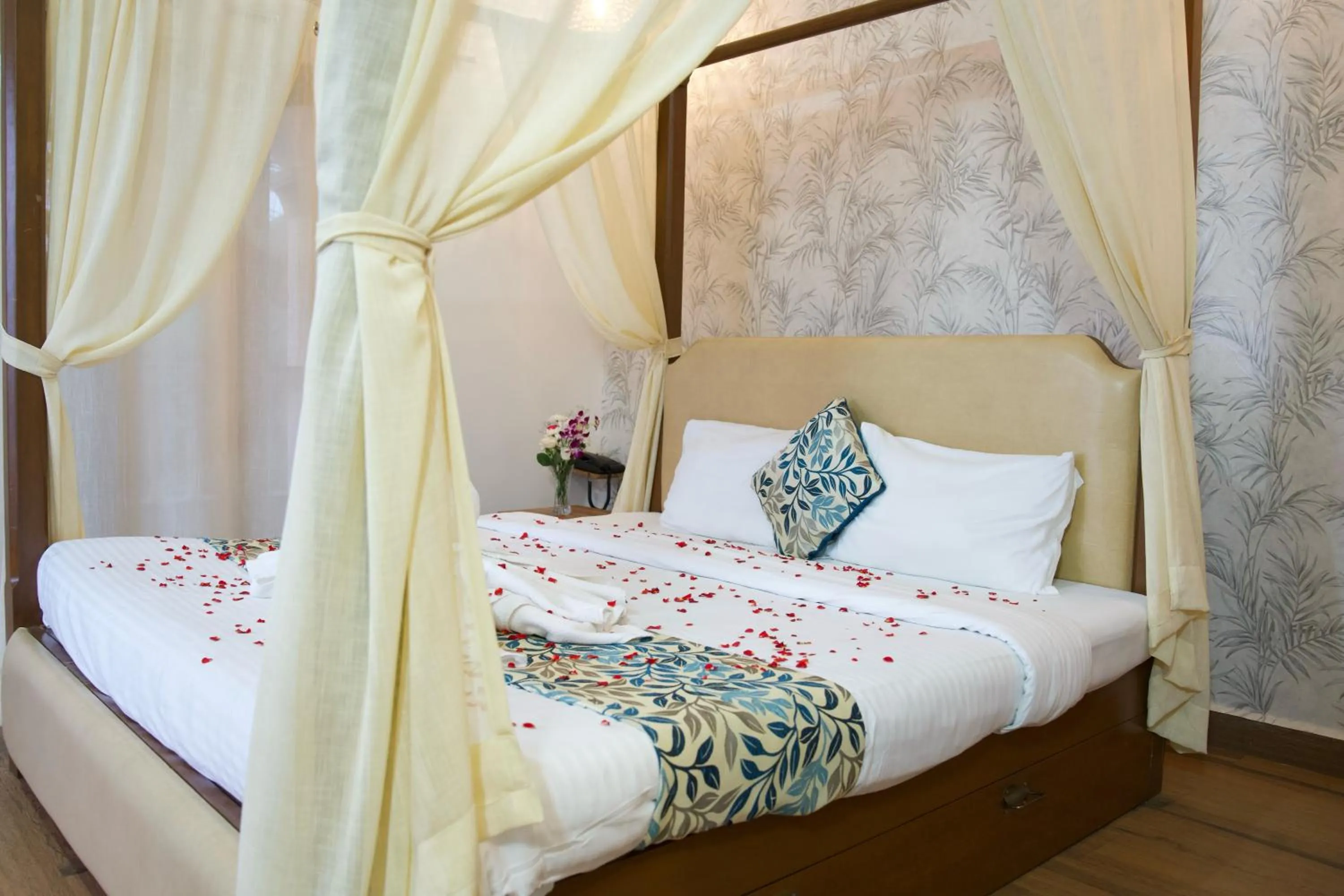 Bed in Larios Beach Holidays