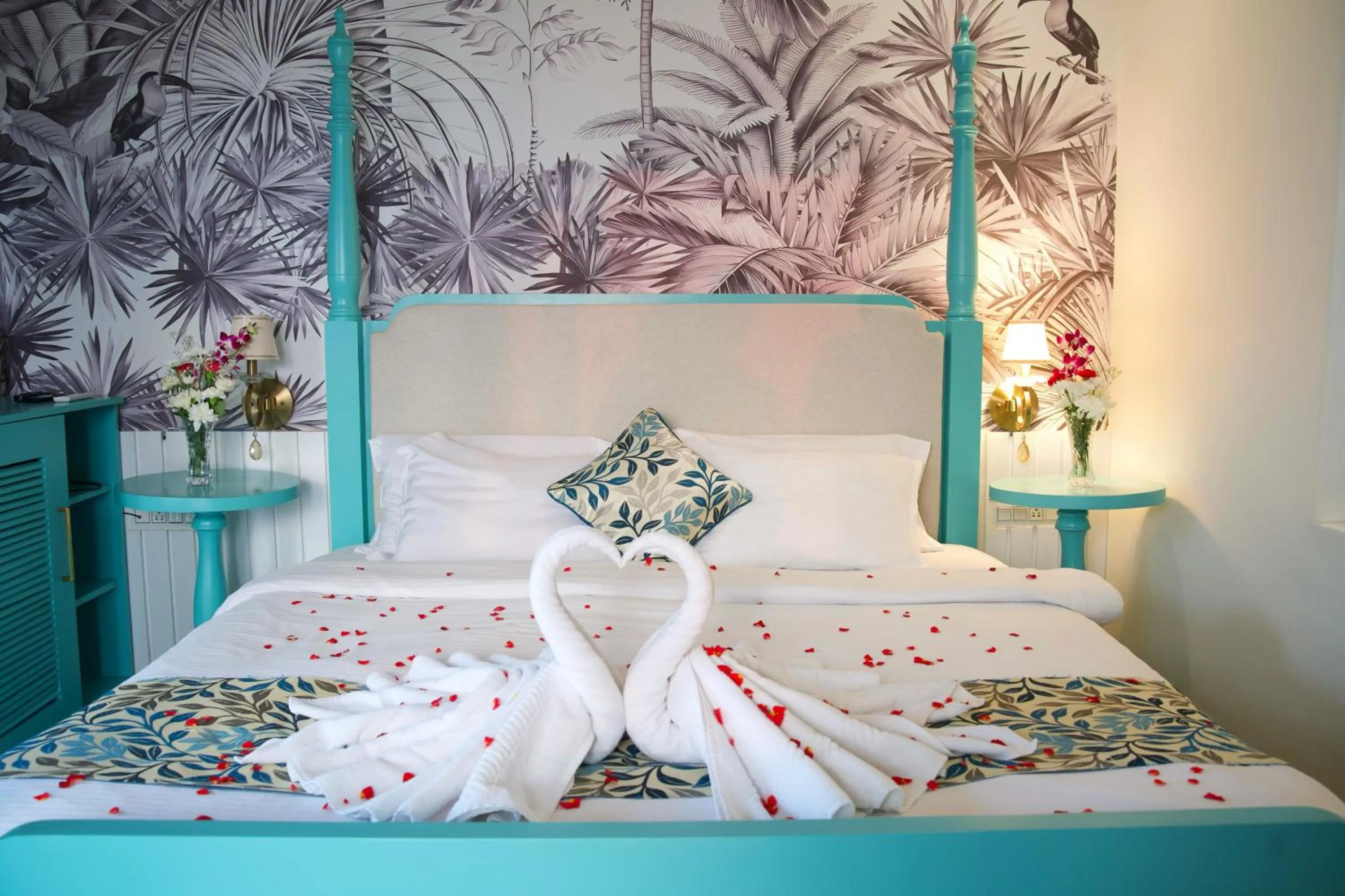 Bed in Larios Beach Holidays