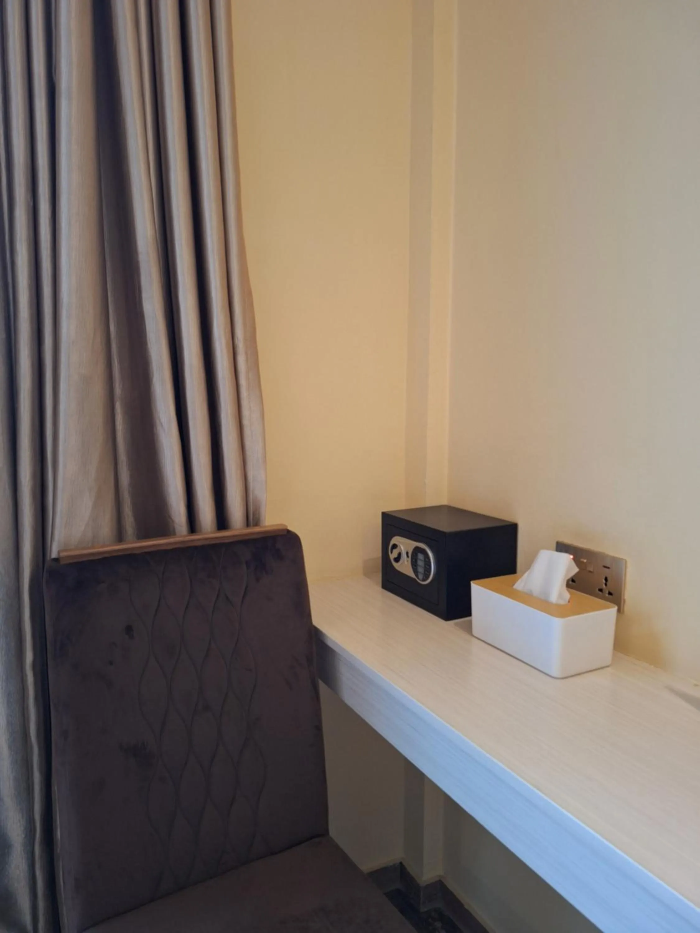 Bedroom in Thundi Village & Spa