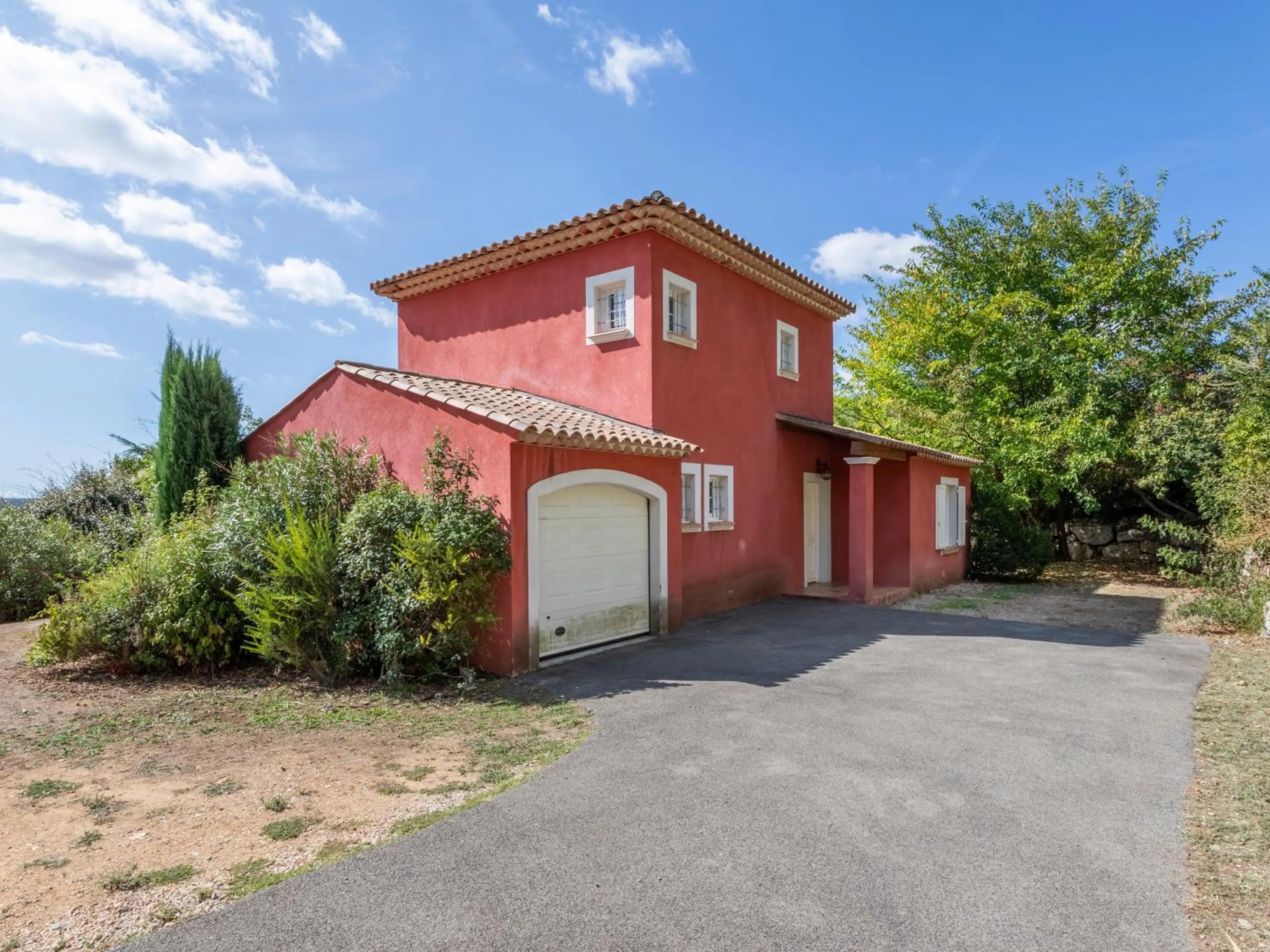 Facade/entrance in Vacancéole – Le Domaine de Camiole