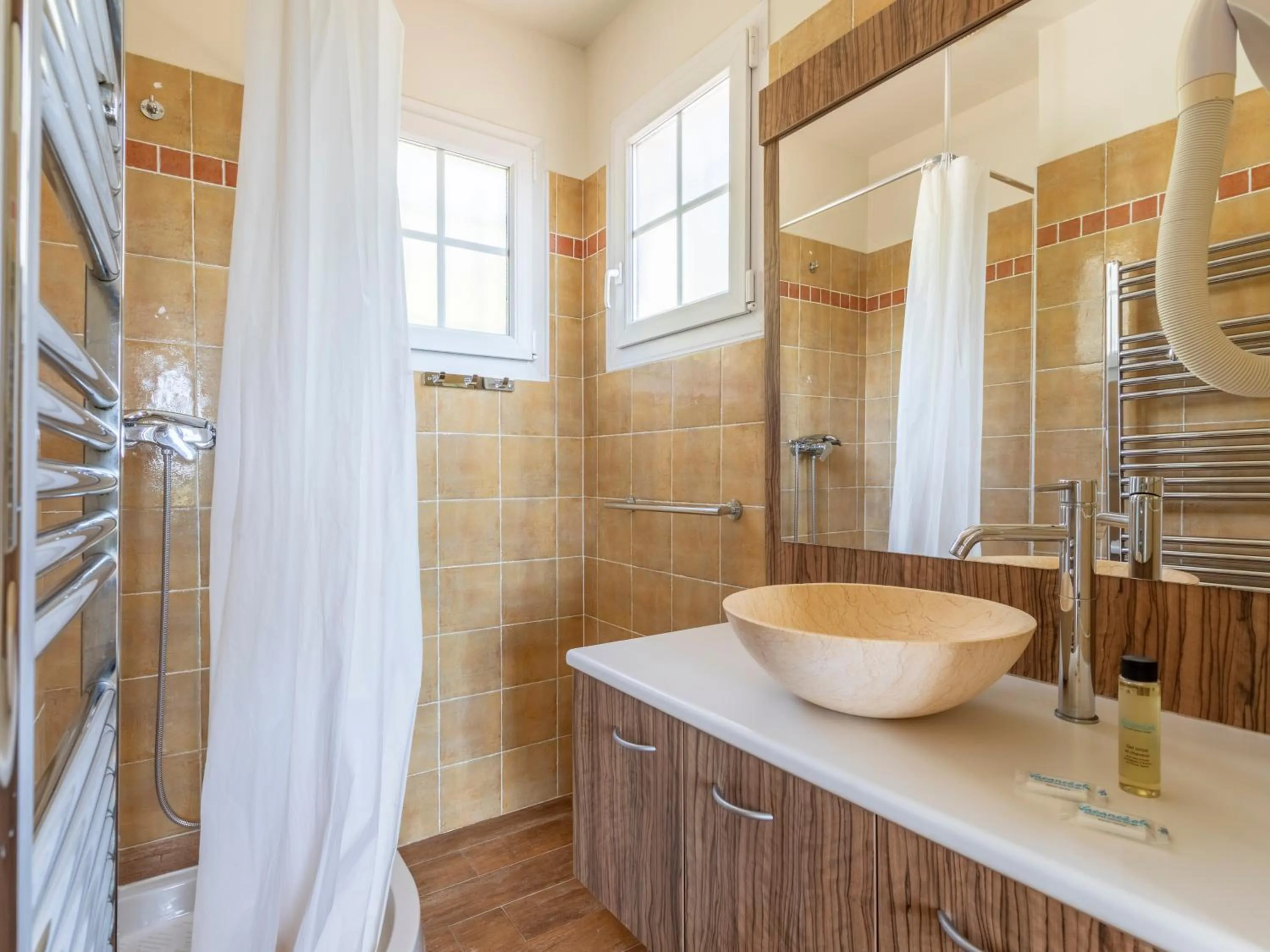 Bathroom in Vacancéole – Le Domaine de Camiole