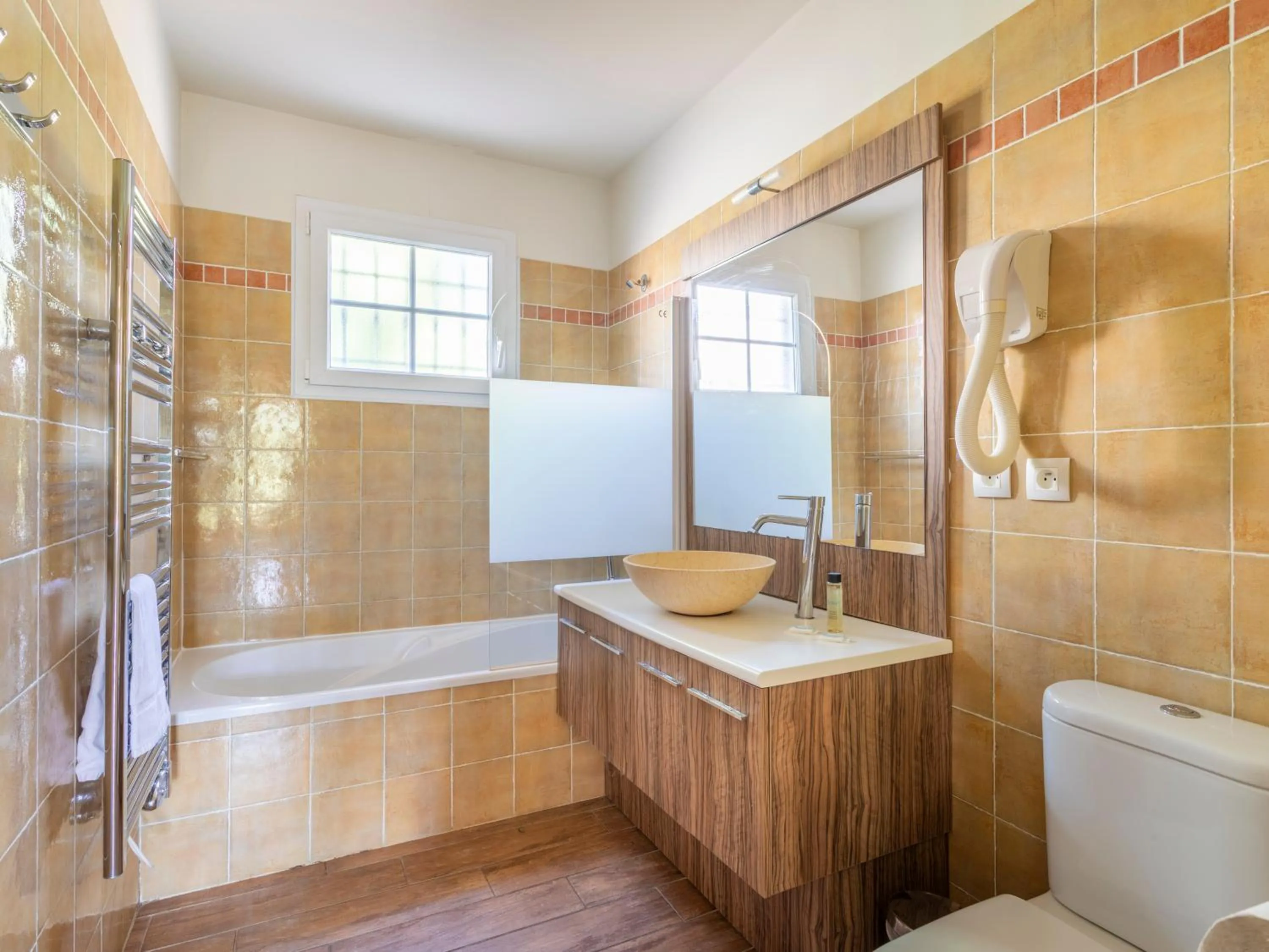 Bathroom in Vacancéole – Le Domaine de Camiole