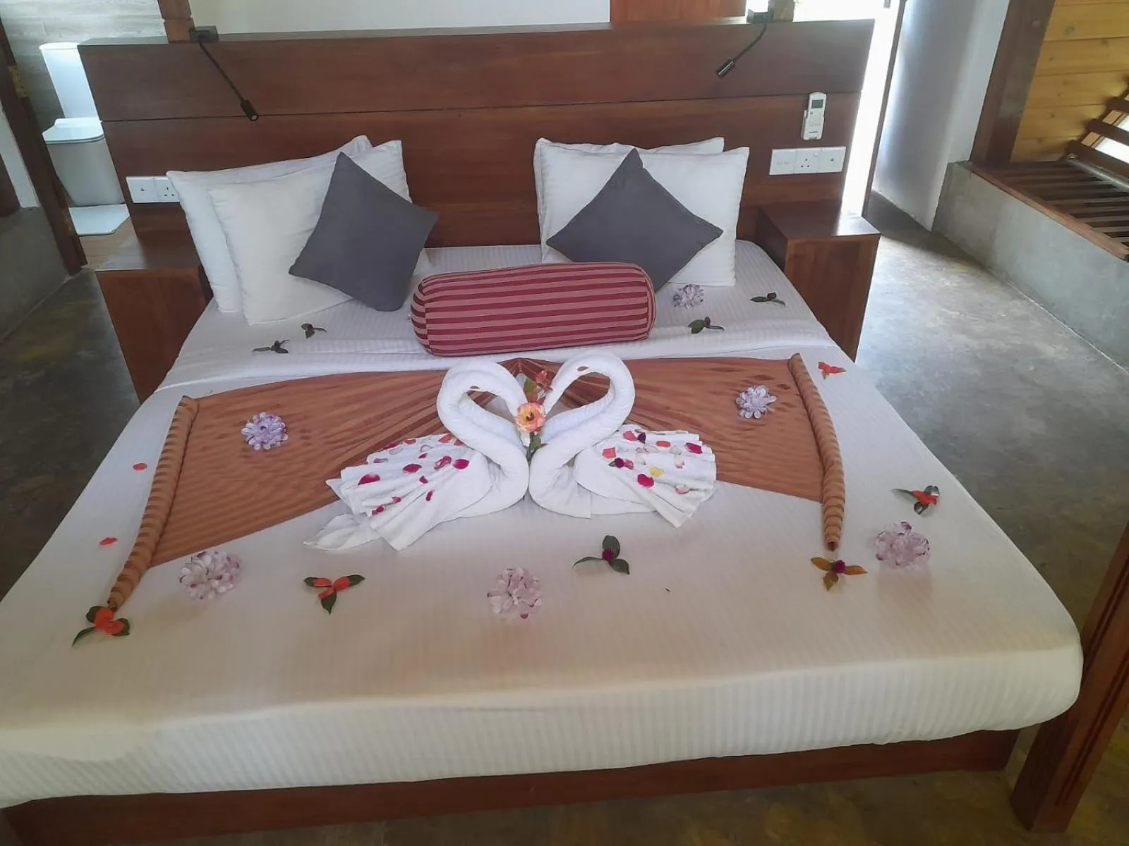 Bed in Aloft Grand Hotel Ella