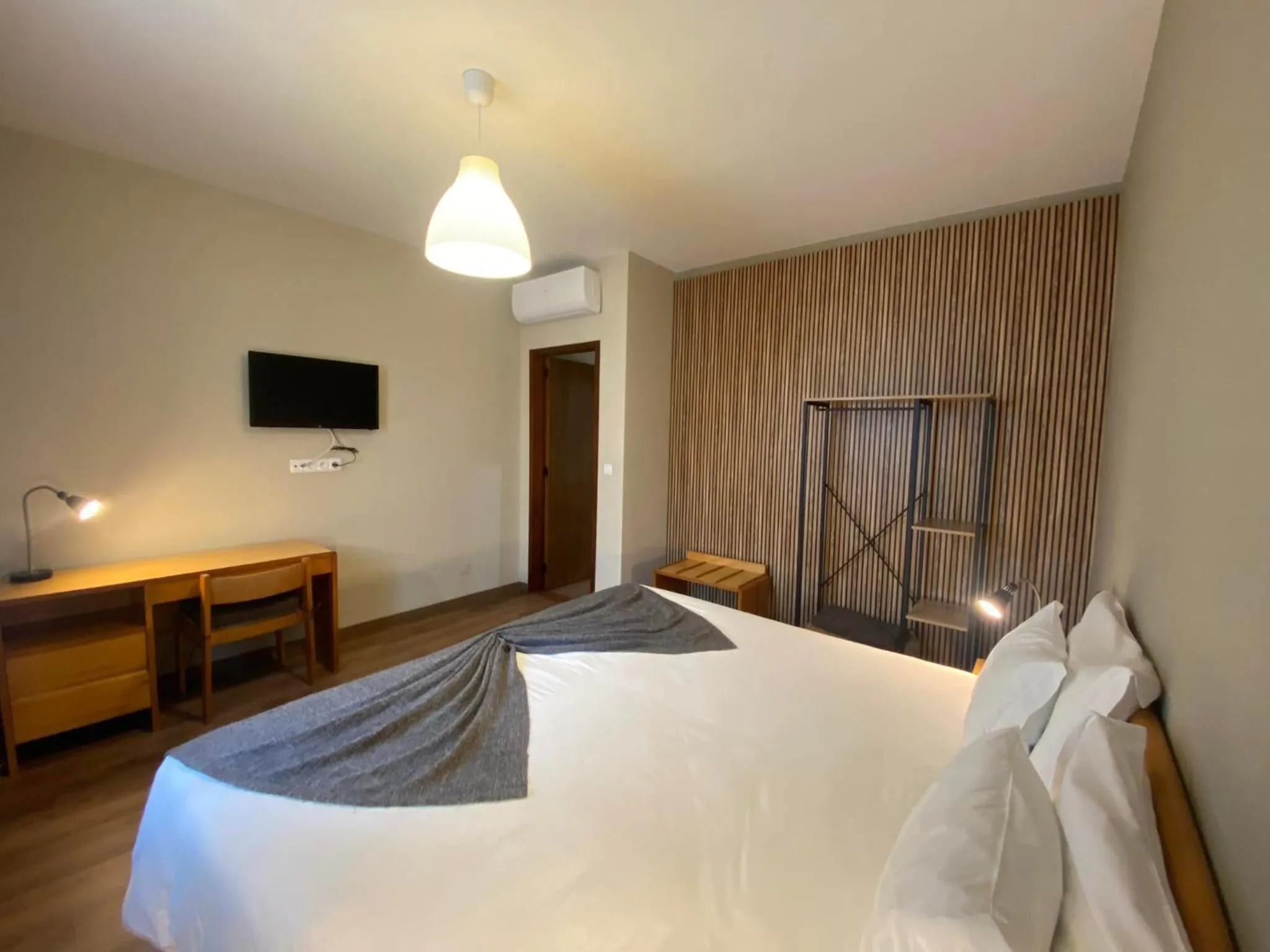 Bed in Apartamentos São João