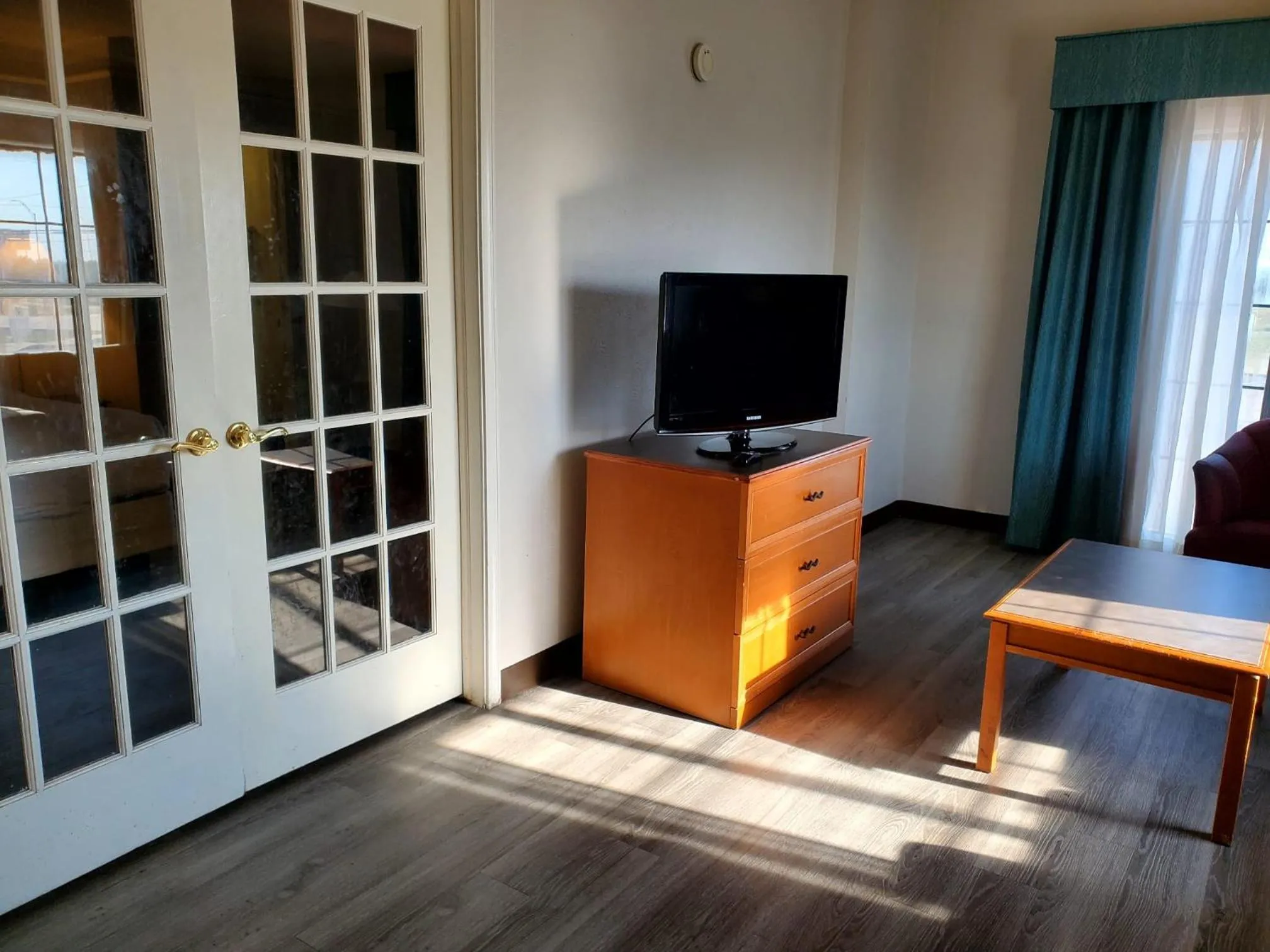 hair dresser in Baymont by Wyndham Abilene