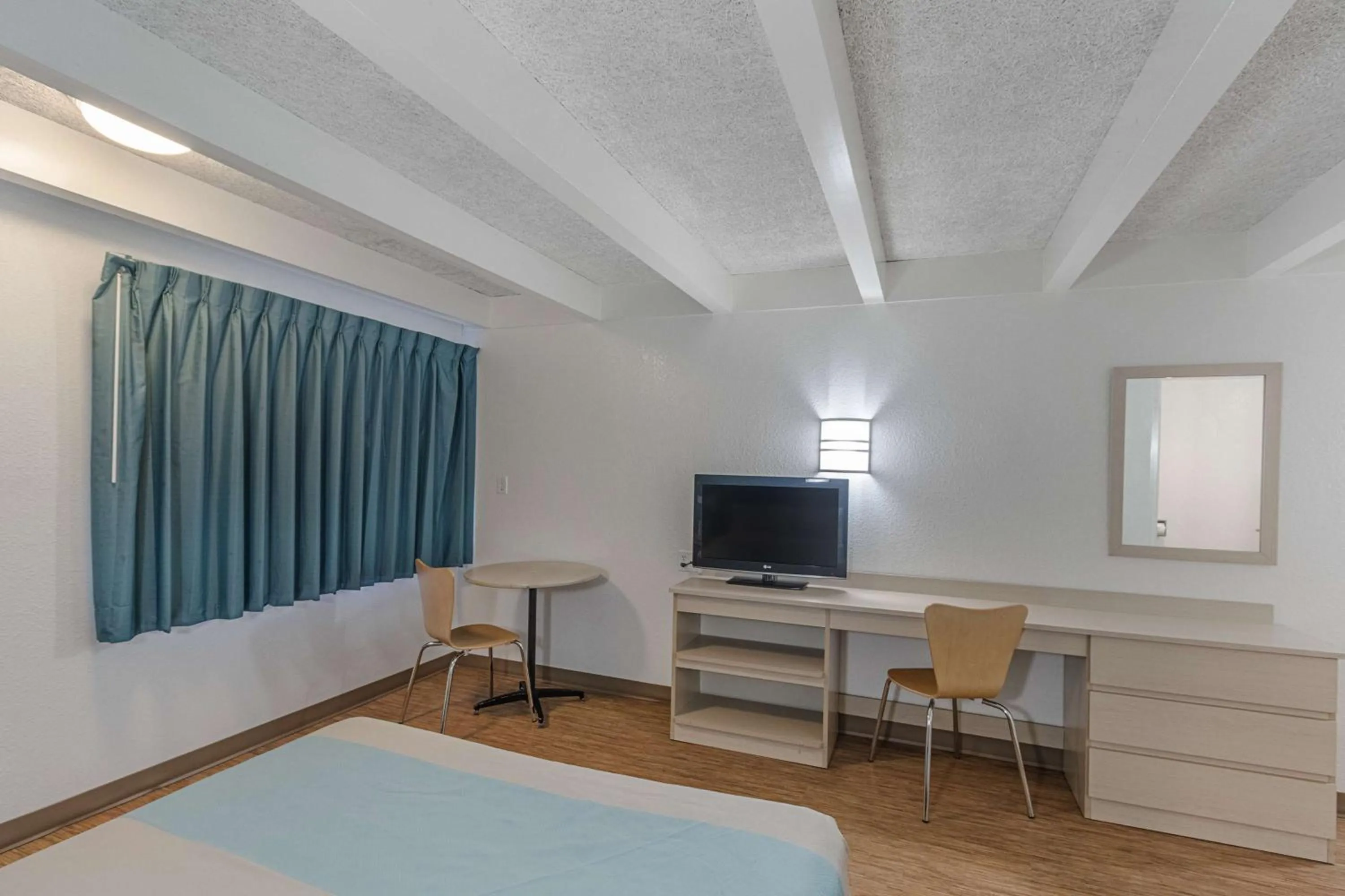 On site, Bed in Motel 6-Kokomo, IN