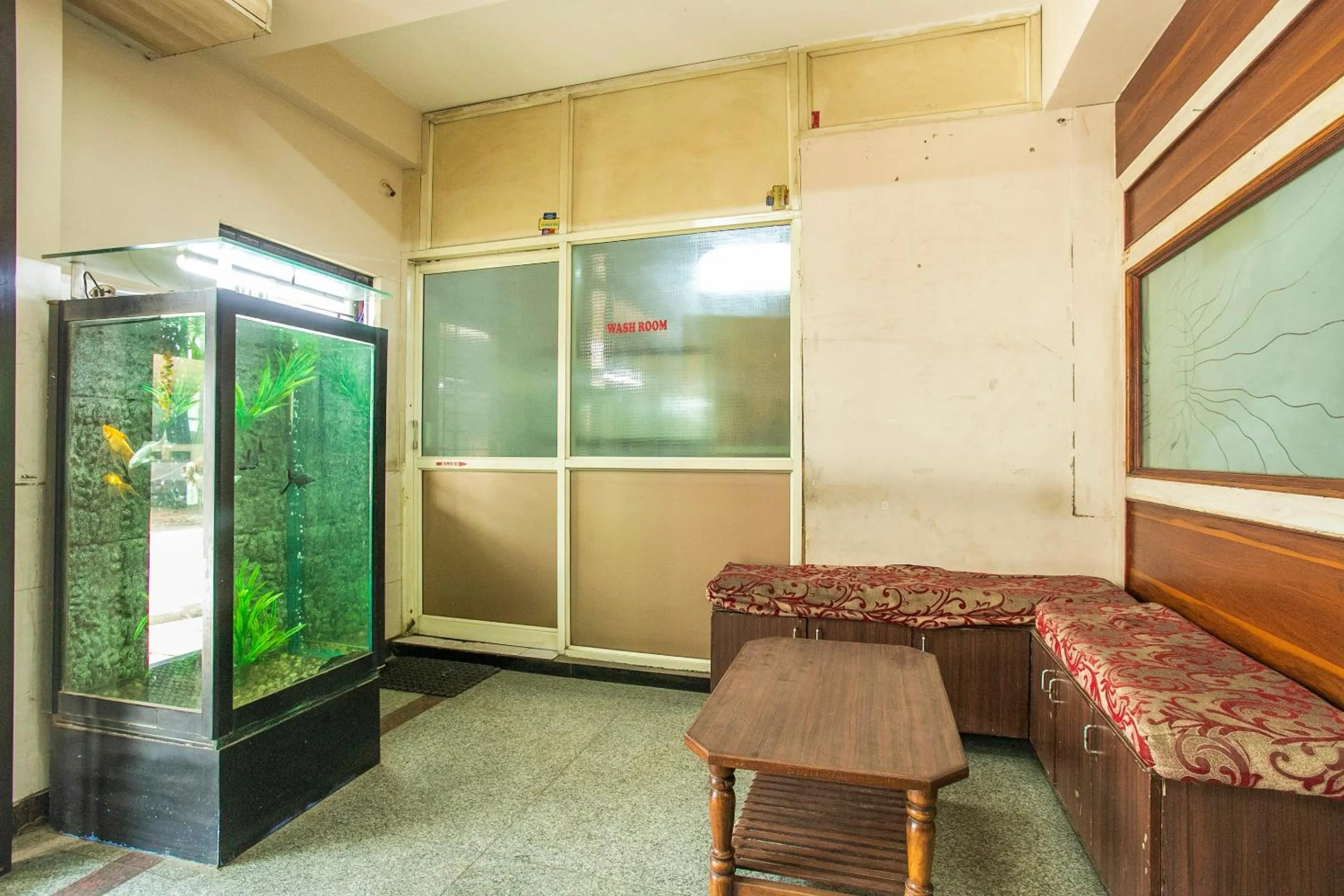 Lobby or reception in Hotel O Royal Residency Near Hare Krishna Hill